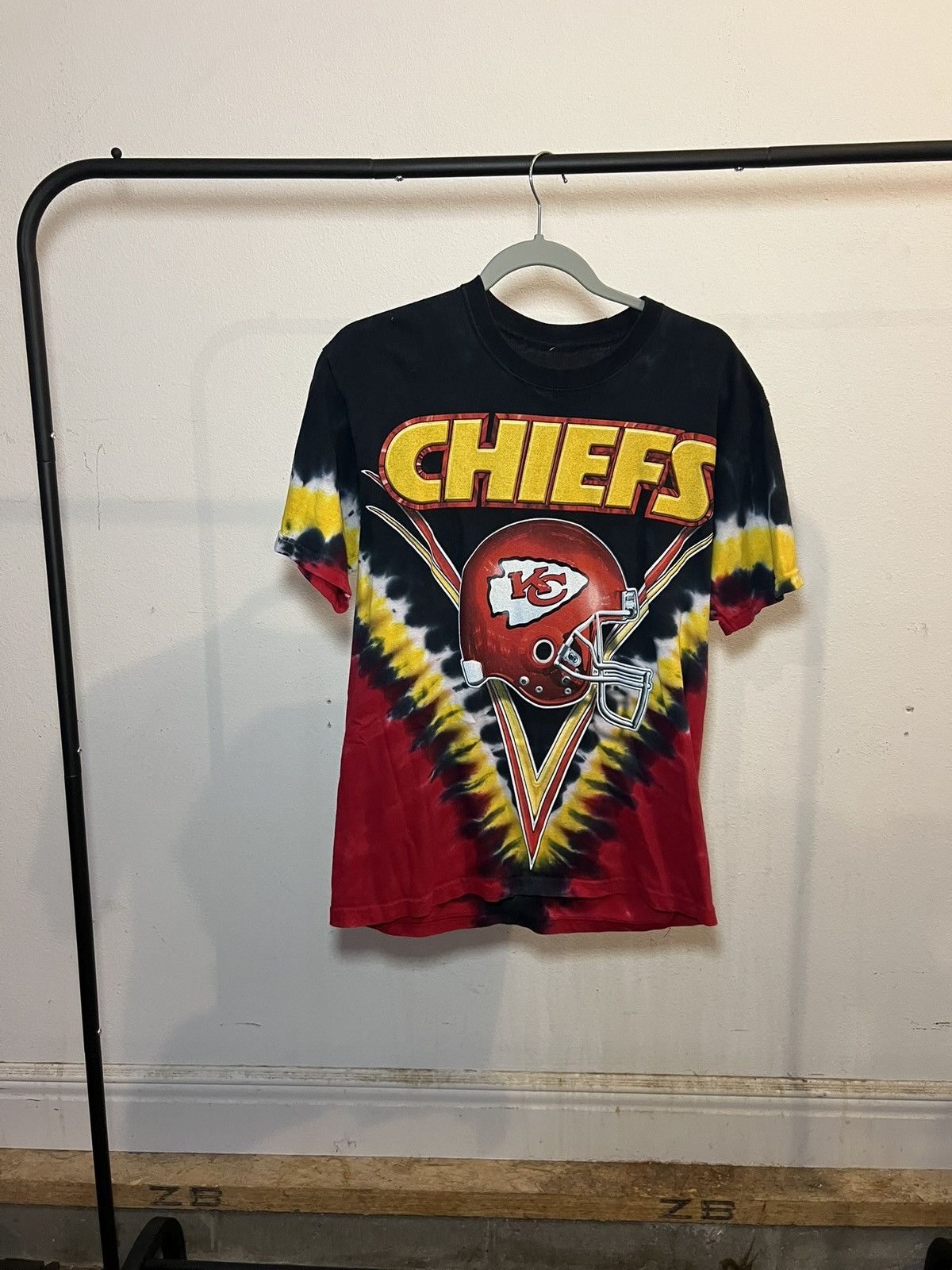 Men's Majestic Black Kansas City Chiefs V Tie-Dye T-Shirt