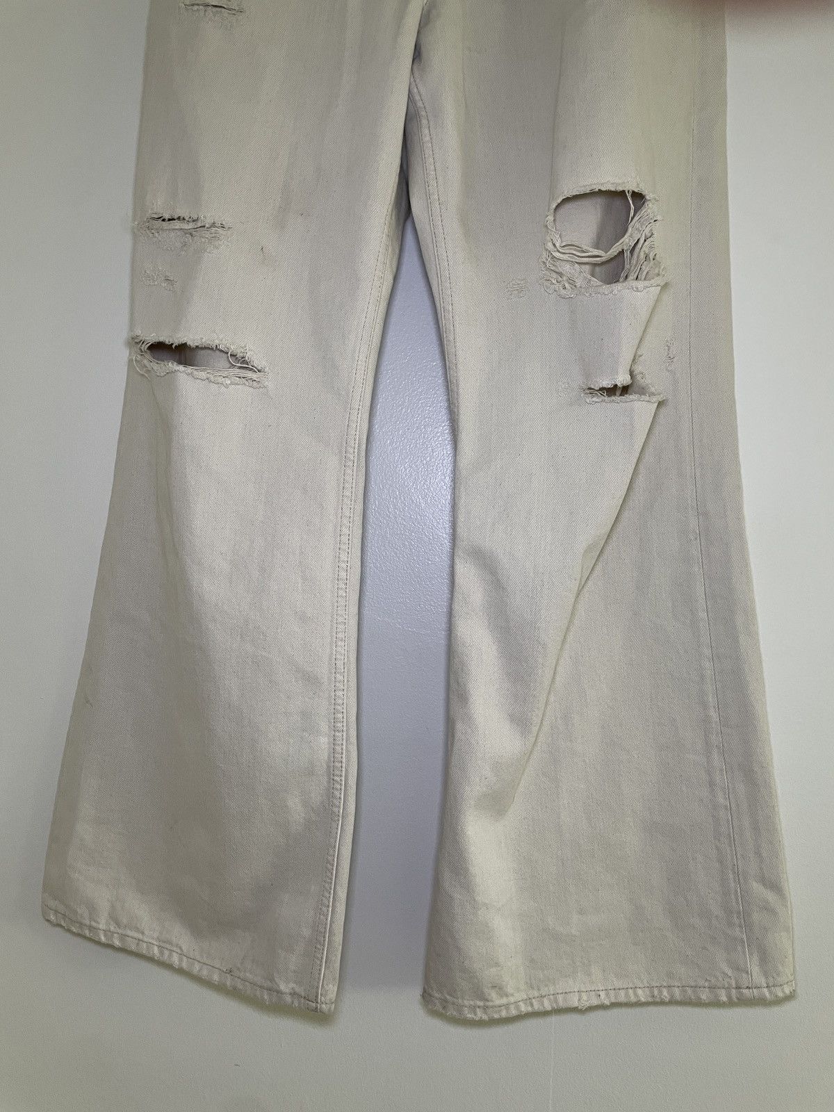 Acne Studios Acne Studios Distressed Jeans Size US 31 - 5 Thumbnail