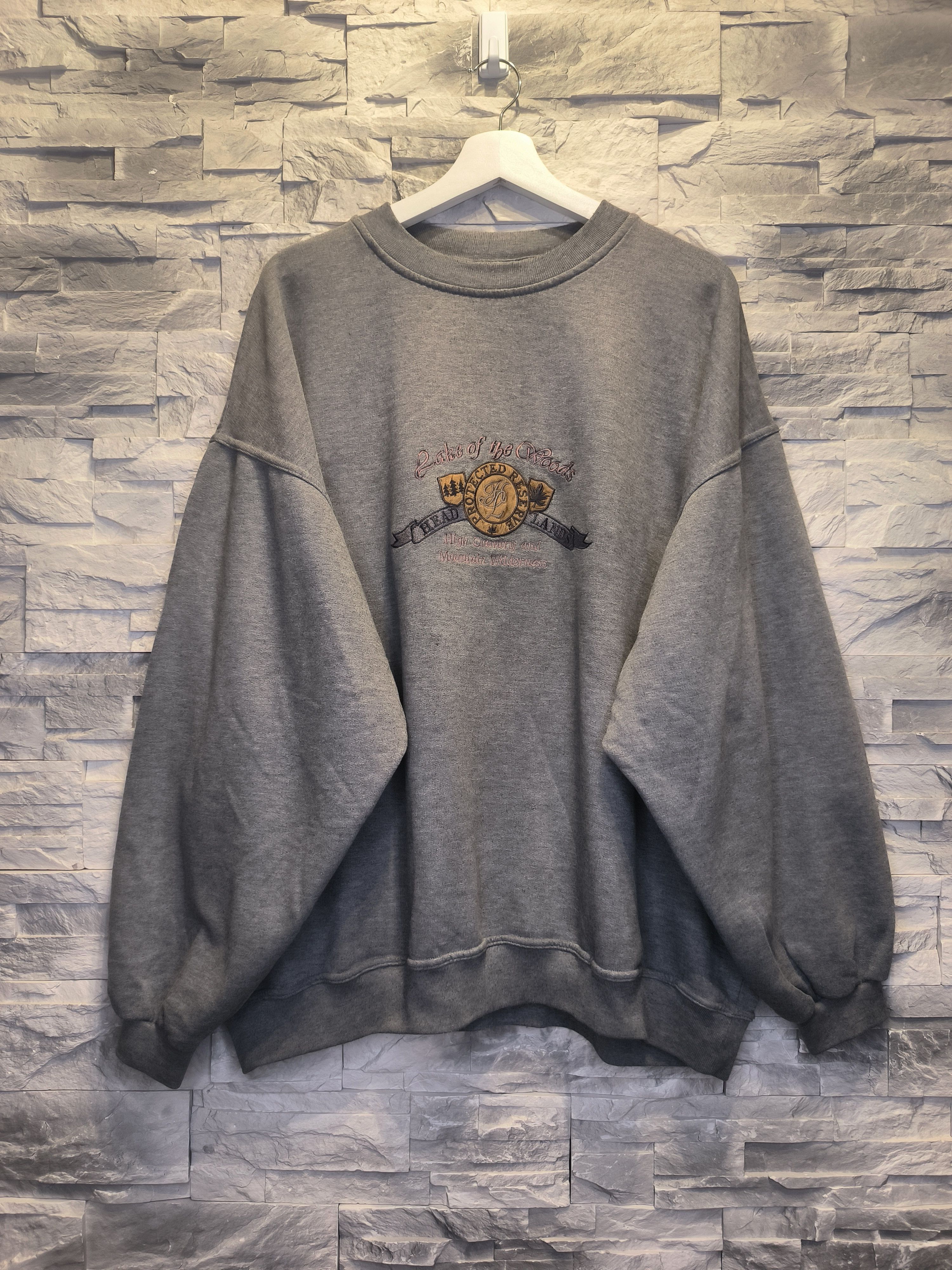 Vintage Vintage Headlands Lake Woods Protected Reserve Sweatshirt Size US XL / EU 56 / 4 - 1 Thumbnail