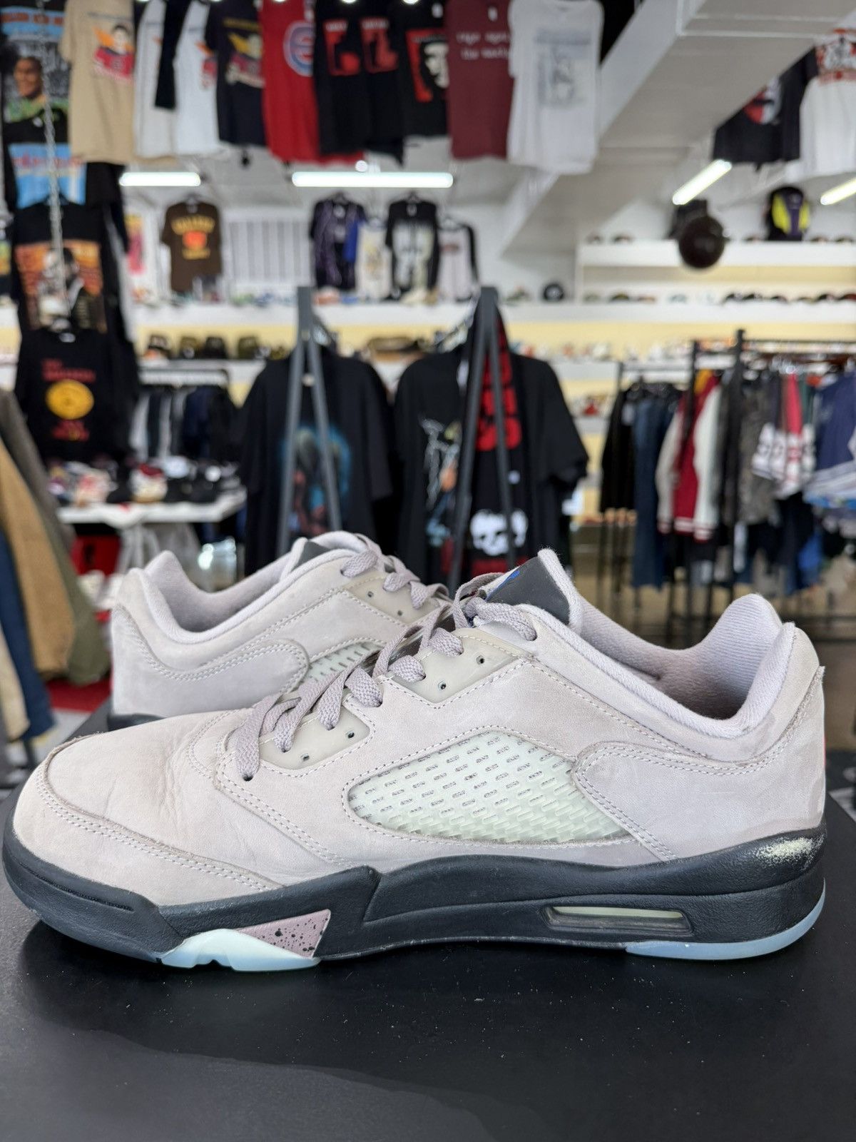 Jordan Brand Air Jordan 5 Low PSG Size 12 (2022) Size US 12 / EU 45 - 4 Thumbnail