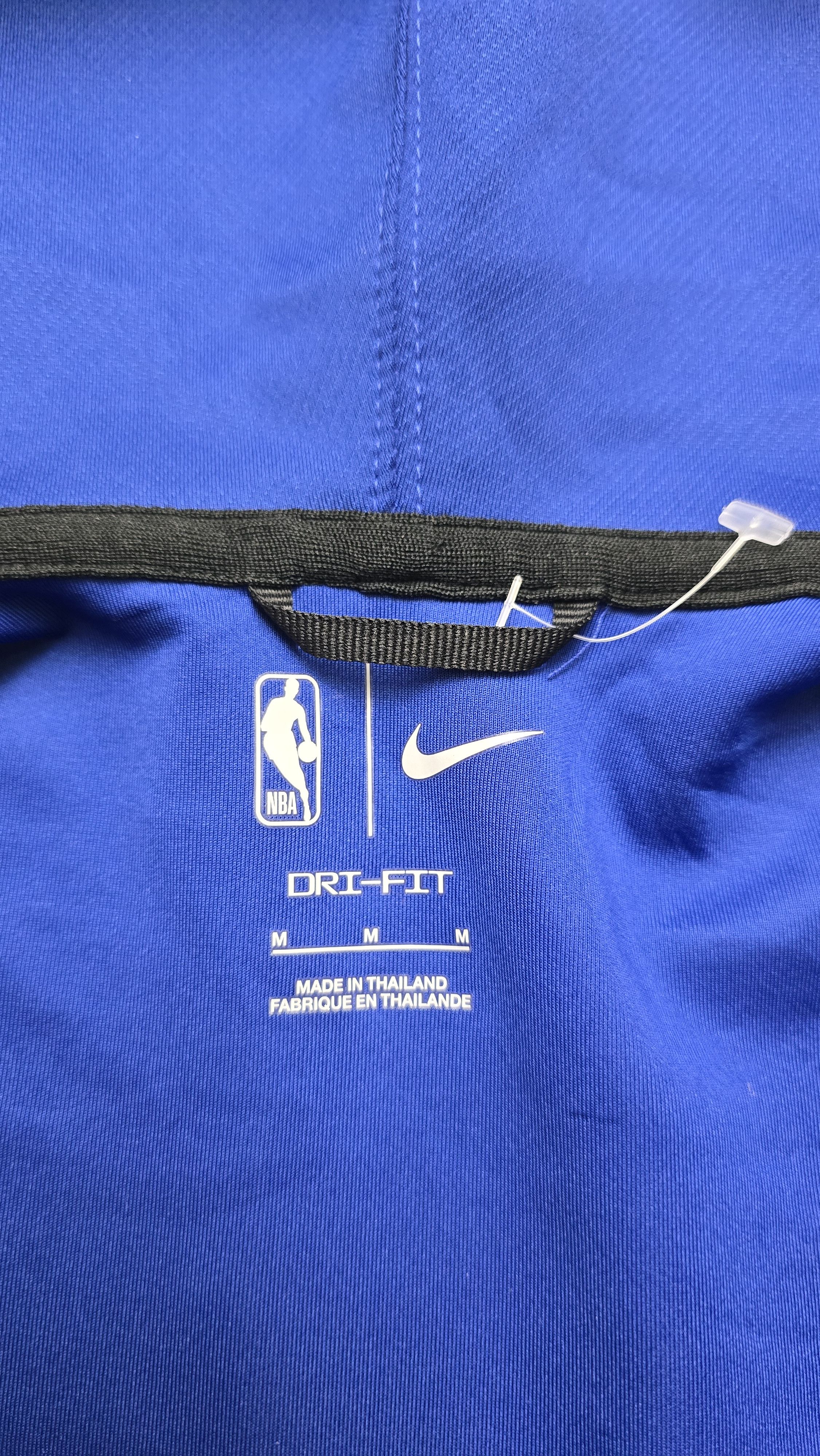 Nike GOLDEN STATE WARRIORS SHOWTIME DRI-FIT NBA FULL-ZIP HOODIE Size US M / EU 48-50 / 2 - 16 Thumbnail