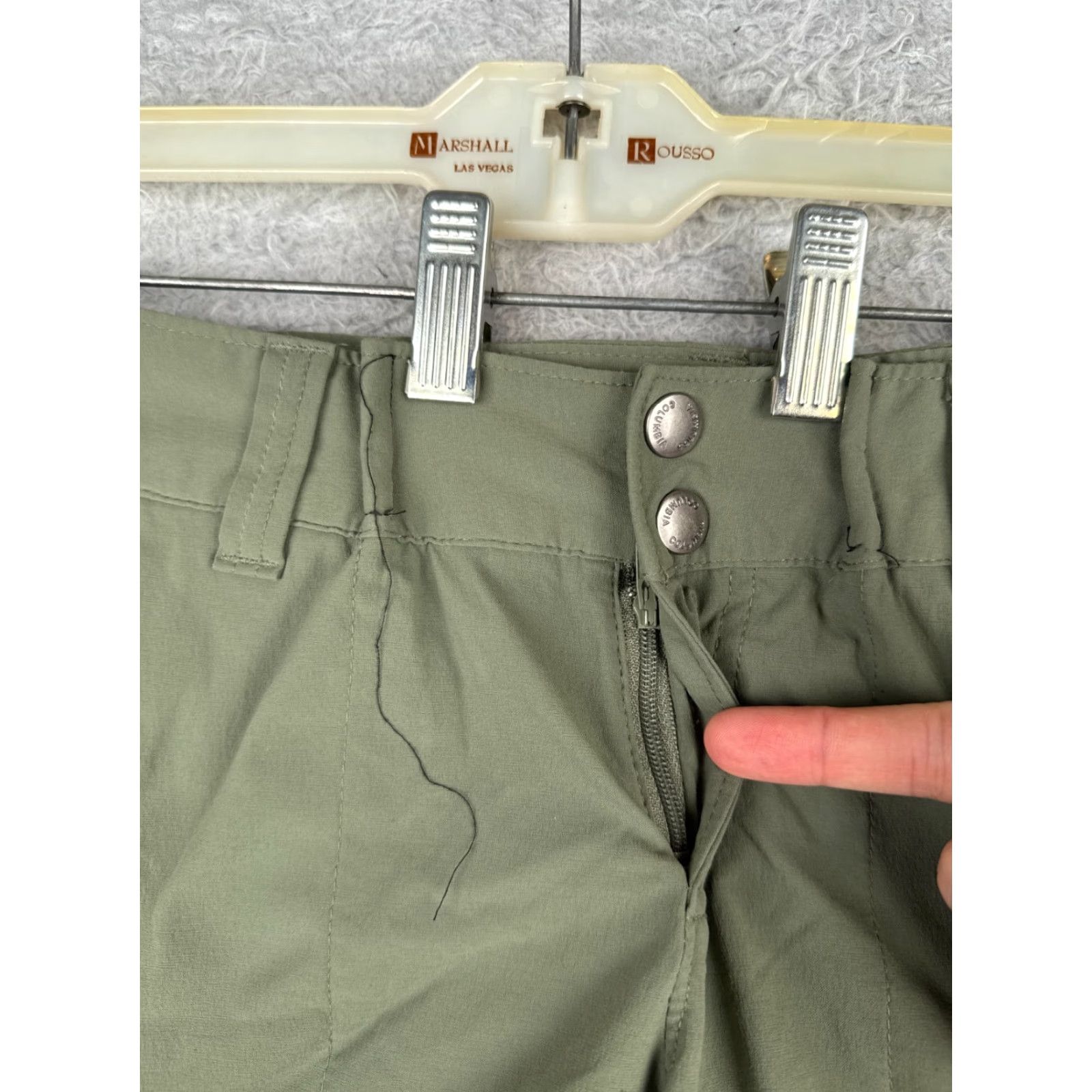 Vintage Columbia Shorts Women 8 Green Omni-Shield Nylon Blend Chino Hiking Camping 30x5 Womens Size 30" / US 8 / IT 44 - 6 Thumbnail