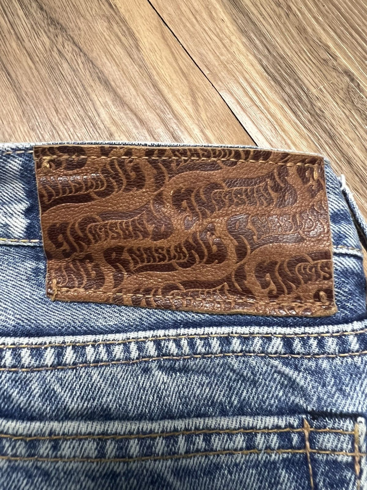 If Six Was Nine RNA Inc. Vintage Destroyed Denim Jeans (41) Size US 29 - 13 Thumbnail