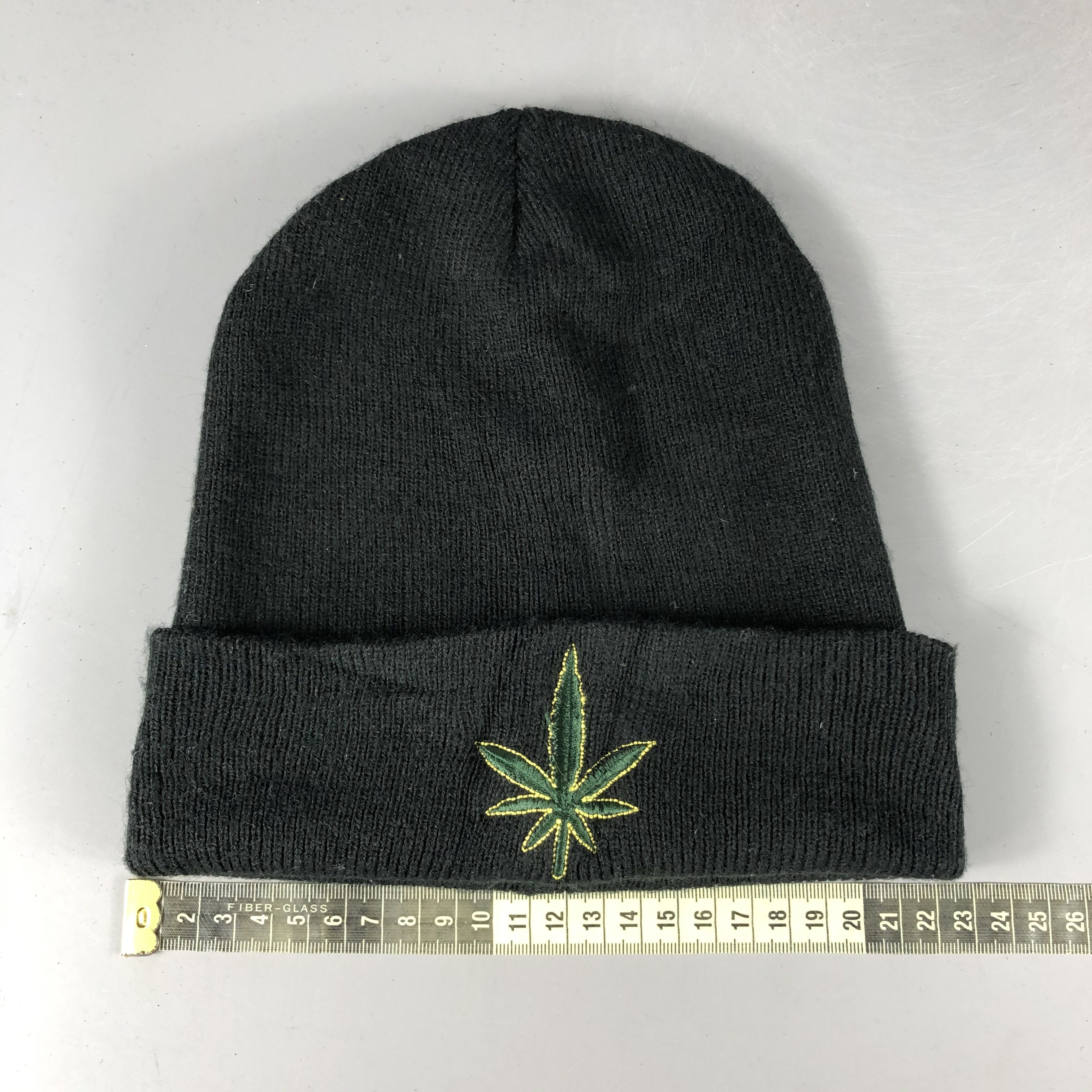 Vintage Linda Marijuana Black Beanie Snow Hat Snow Cap -D825 Size ONE SIZE - 3 Thumbnail