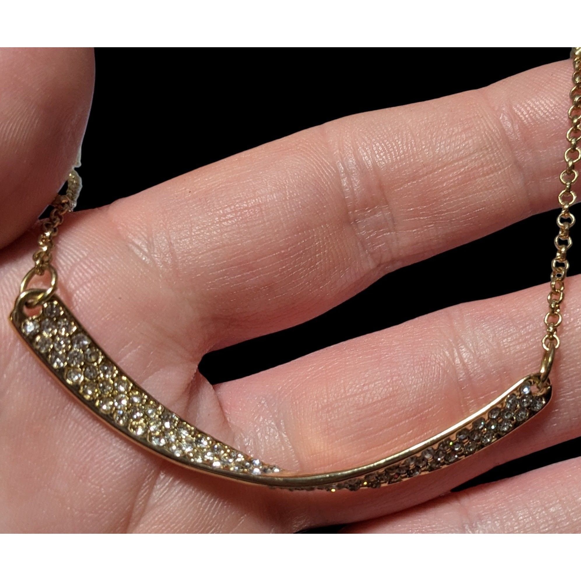 Other Sparkly Glam Gold Rhinestone Twisted Bar Necklace Size ONE SIZE - 5 Thumbnail