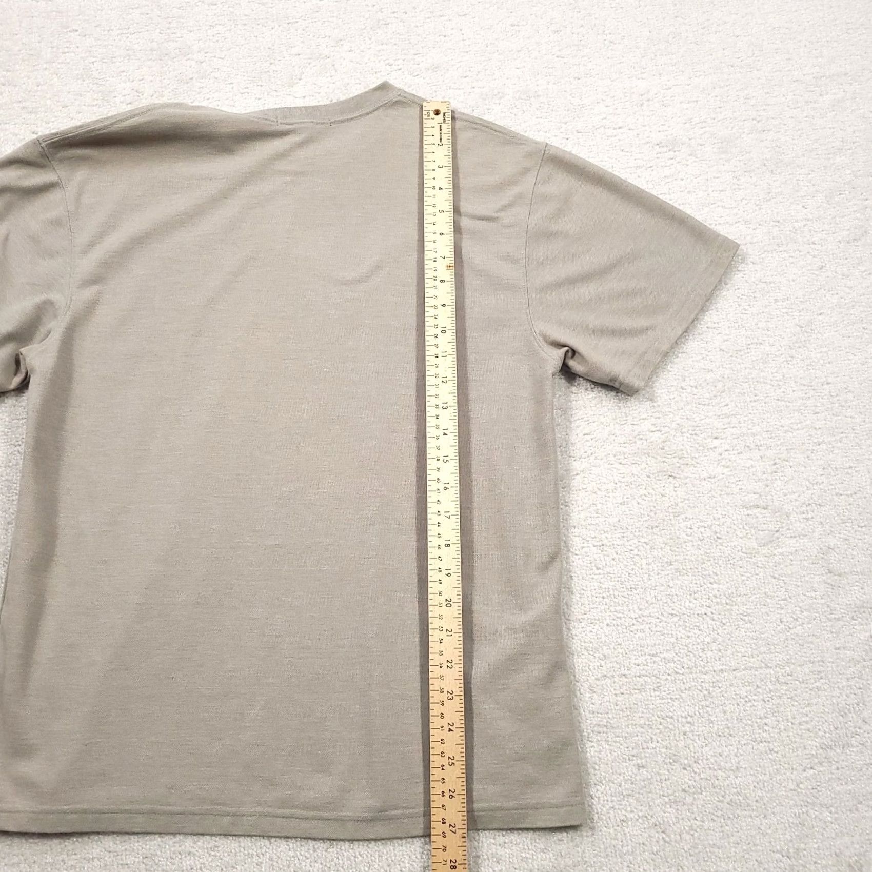 Port Authority Port Authority T Shirt Mens Medium Gray Polyester Grunge Skater SEE PHOTOS Size US M / EU 48-50 / 2 - 6 Thumbnail