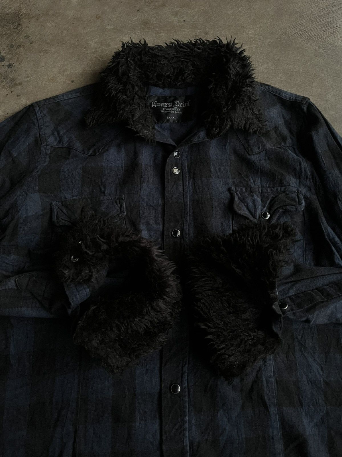 14th Addiction JAPANESE CRAZY DEVIL FUR PLANEL GOTHIC VKEI PUNK SHIRTS Size US L / EU 52-54 / 3 - 4 Thumbnail