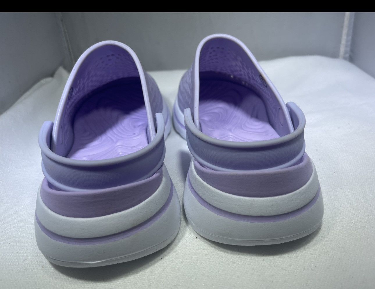 SKECHERS Skechers Foamies Go Walk Lavender Perforated Clogs Women's 7 Size US 7 / IT 37 - 4 Thumbnail
