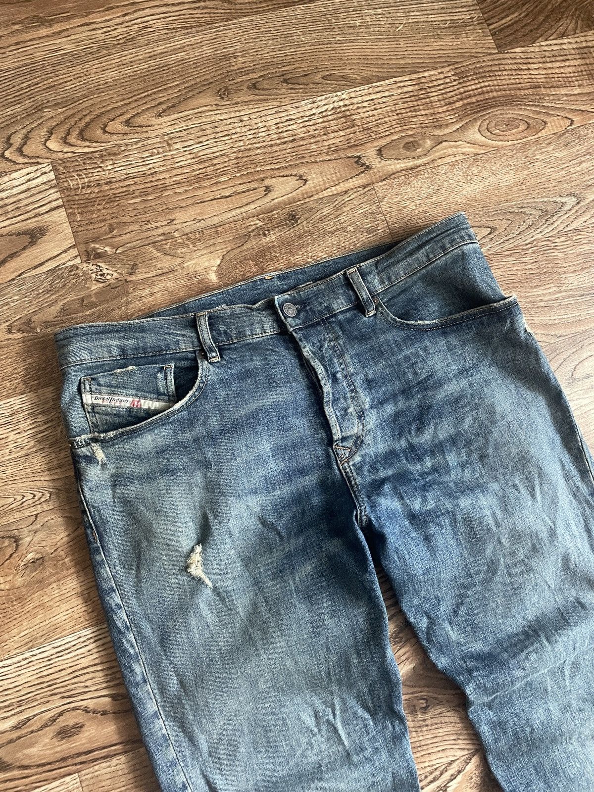 Diesel × If Six Was Nine × Japanese Brand Vintage Diesel Jeans Big Logo Distressed Baggy japanese 90s Size US 34 / EU 50 - 3 Thumbnail