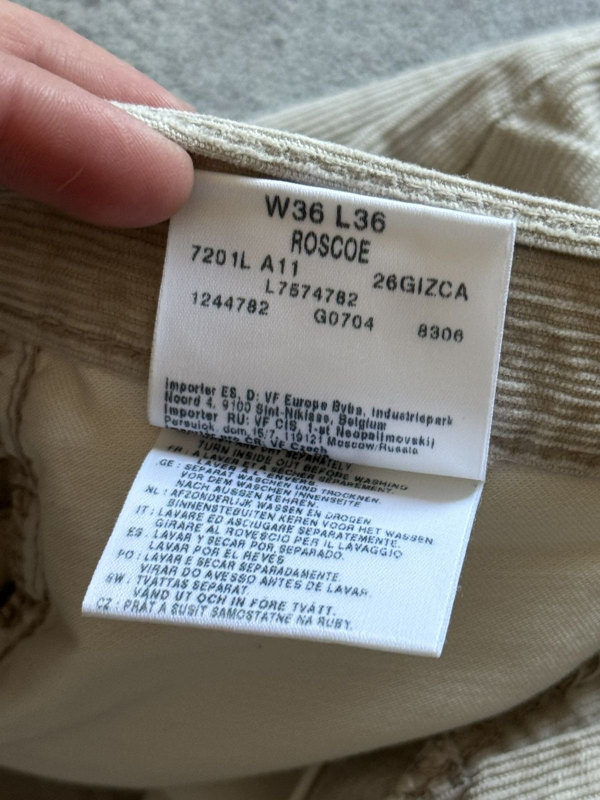 Lee Lee 36/36 Roscoe corduroy velvet pants trousers chinos retro Size US 36 / EU 52 - 14 Thumbnail