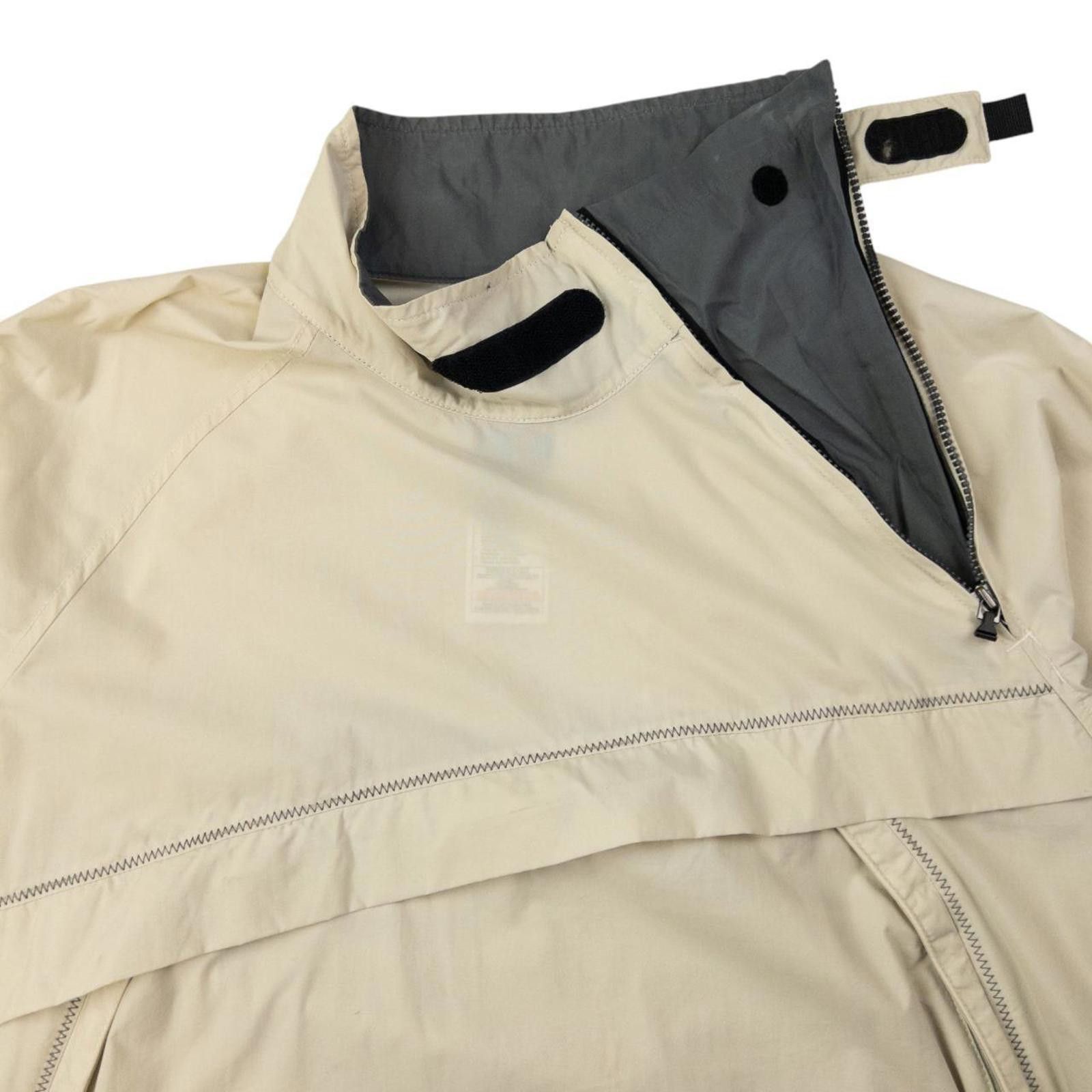 Nike Vintage Nike ACG Asymmetric Kayak Q Zip Jacket Size L Size US L / EU 52-54 / 3 - 3 Thumbnail