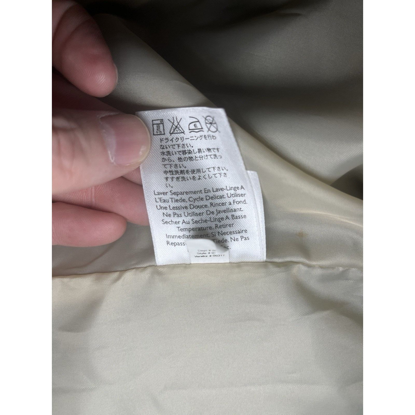 Eddie Bauer Eddie Bauer Lightweight Hooded Nylon Jacket – L Size L / US 10 / IT 46 - 9 Thumbnail