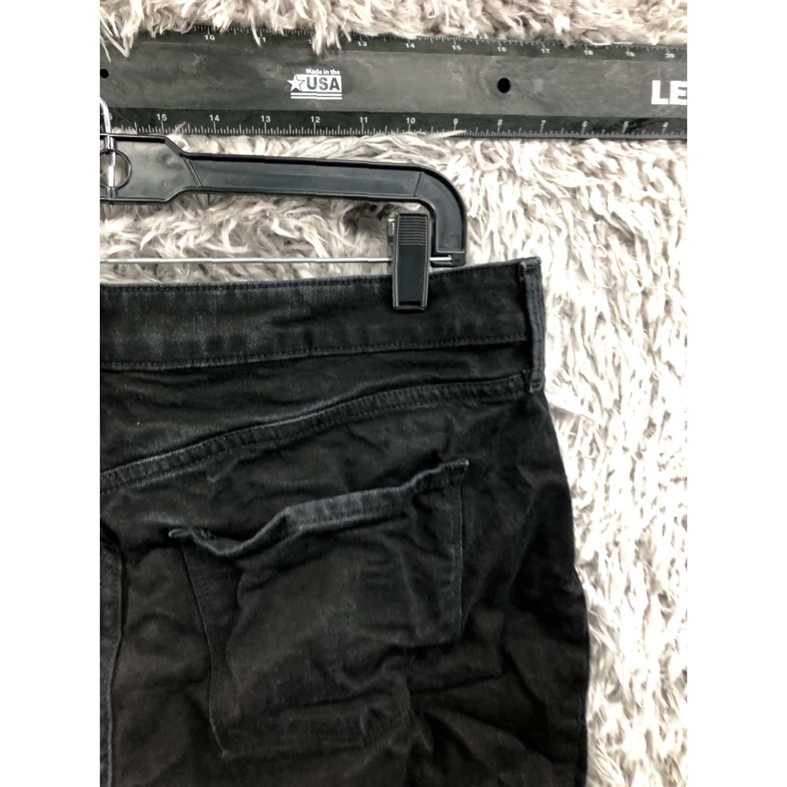 Old Navy VINTAGE Old Navy Bermuda Shorts Womens Size 12 Mid Rise Dark Wash Black Size 34" / US 12 / IT 48 - 5 Thumbnail