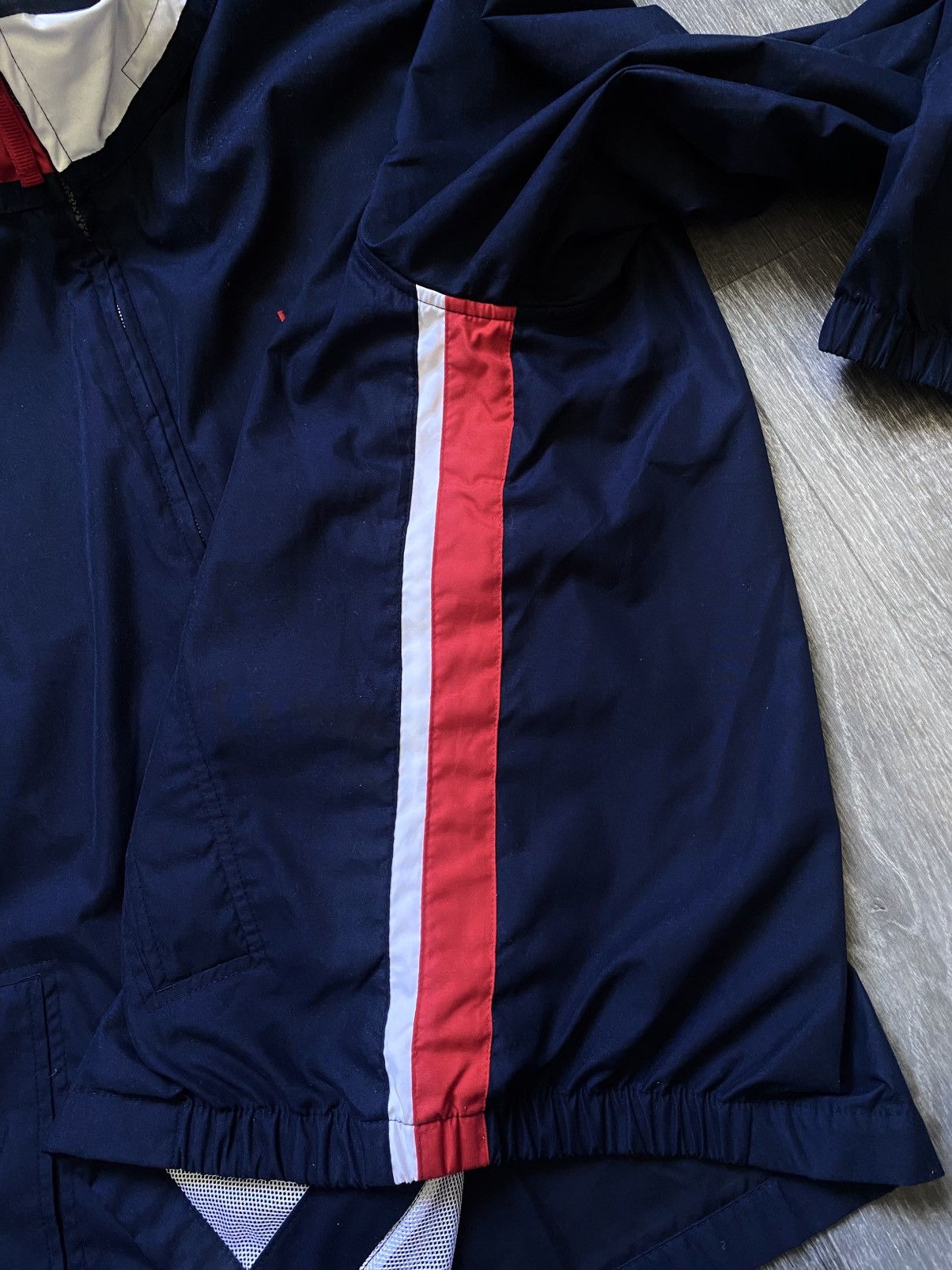 Tommy Hilfiger Tommy Hilfiger Vintage Navy Zip Jacket Embroidered Big Logo Size US XXL / EU 58 / 5 - 14 Thumbnail