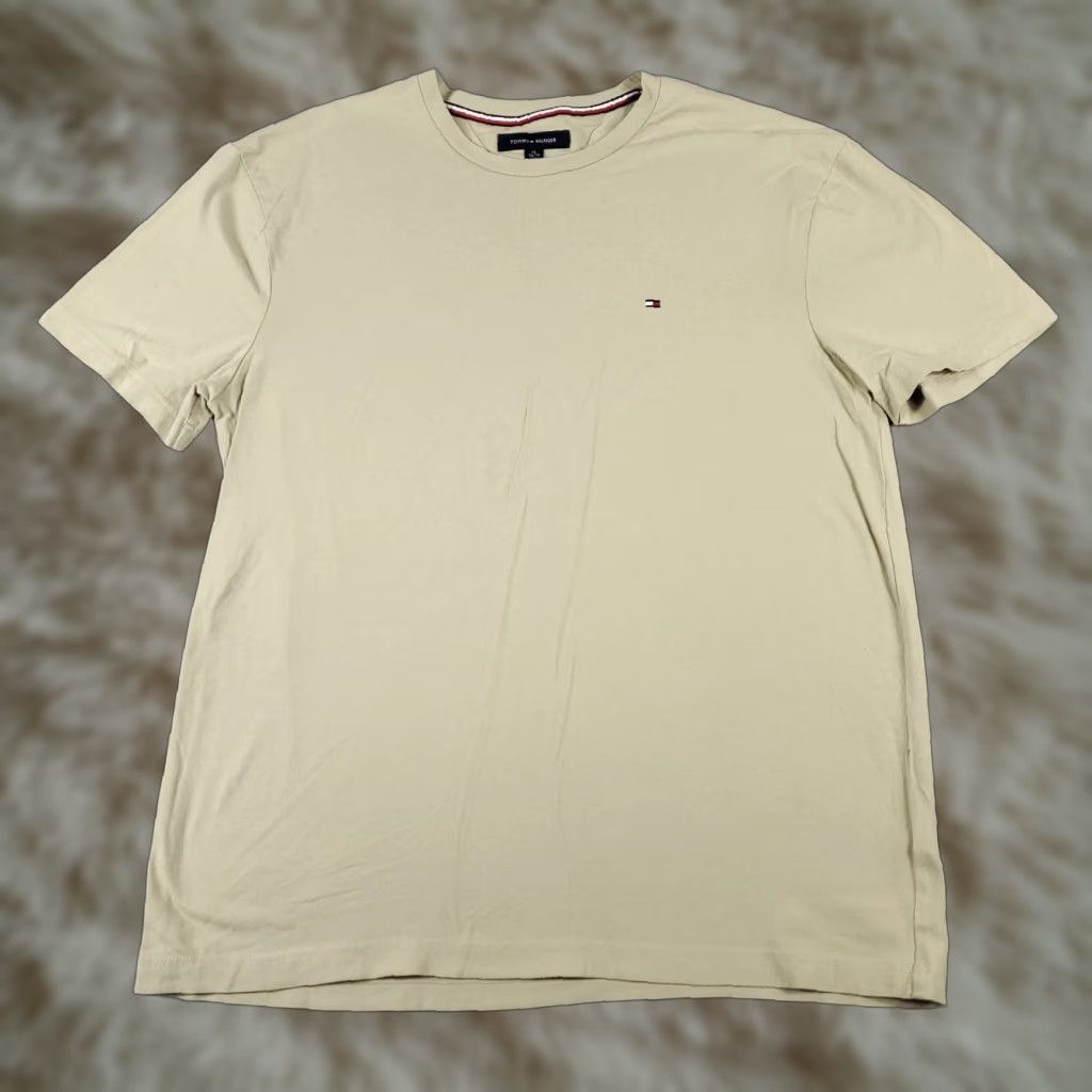 Tommy Hilfiger TOMMY HILFIGER Casual T-Shirt Mens XL Beige Short Sleeve Classic American Size US XL / EU 56 / 4 - 1 Thumbnail