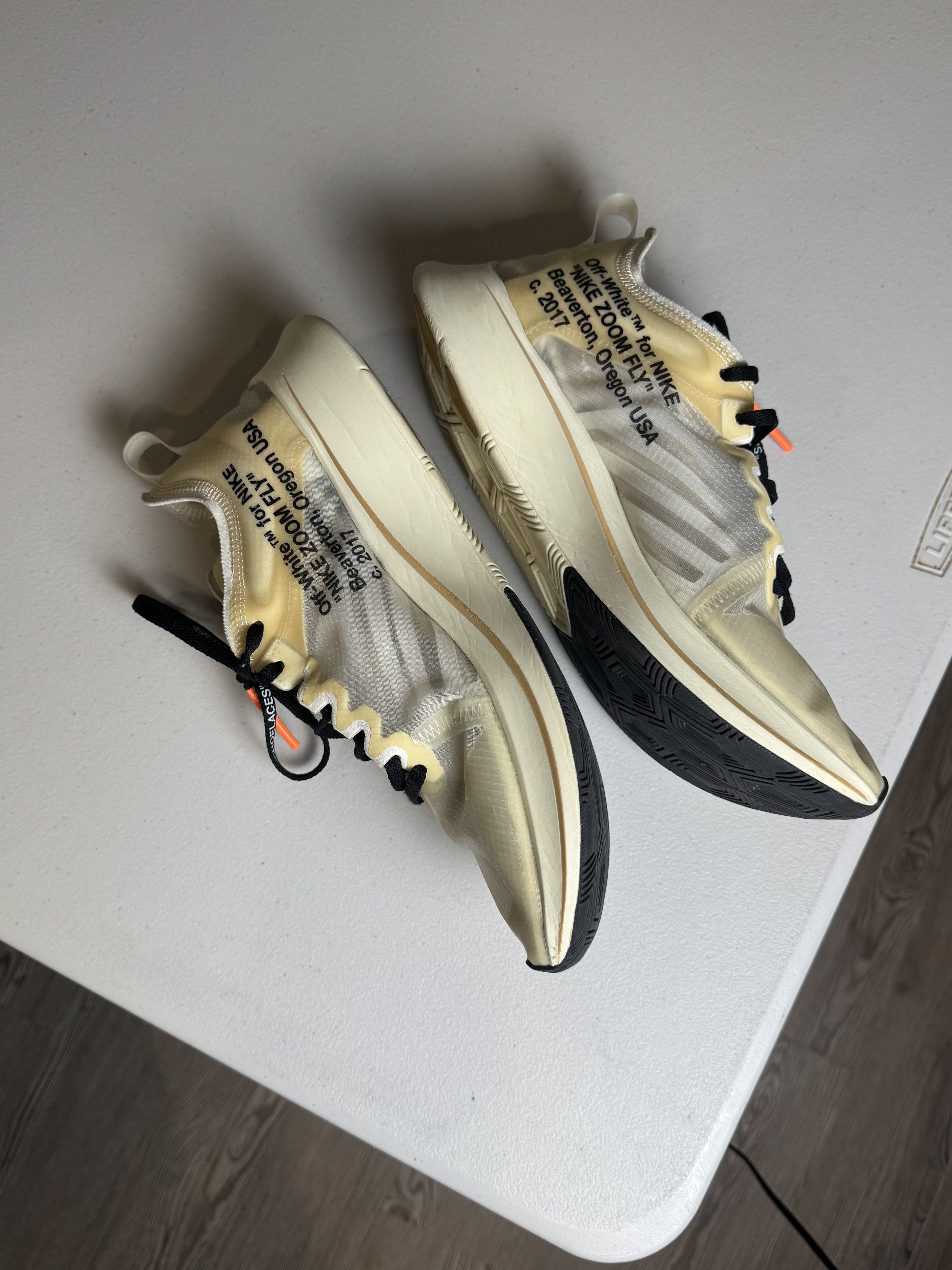 Nike × Off-White Nike X OFF-White Zoom Fly M10 Size US 10 / EU 43 - 5 Thumbnail