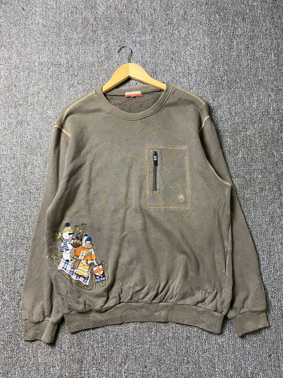 Jean Charles De Castelbajac Castelbajac Sport Crewneck Embroidered Sweatshirt (200) Size US S / EU 44-46 / 1 - 1 Thumbnail