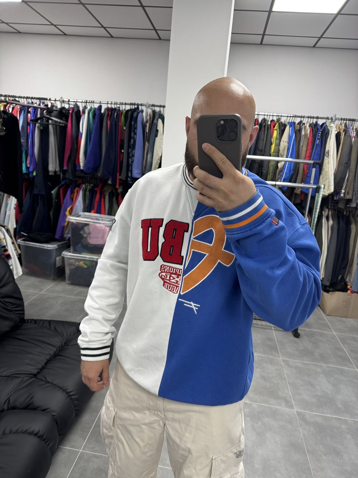 Fubu FUBU Embroidered Logo Hip Hop Y2K Sweatshirt Men Size L Size US L / EU 52-54 / 3 - 2 Thumbnail
