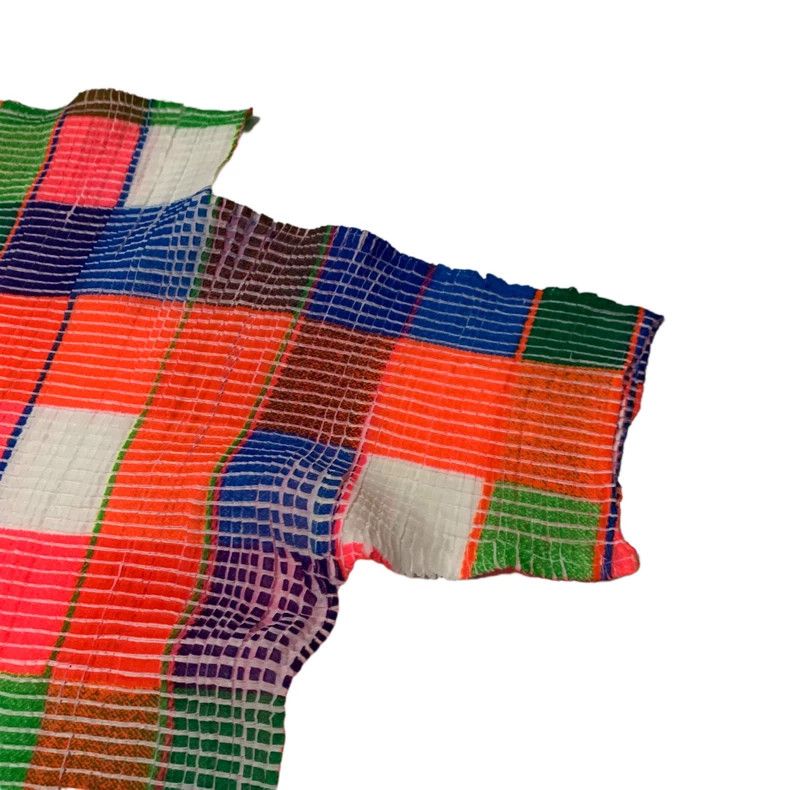 Issey Miyake Issey Miyake Color-blocked pleated short-sleeved shirt Size S / US 4 / IT 40 - 3 Thumbnail