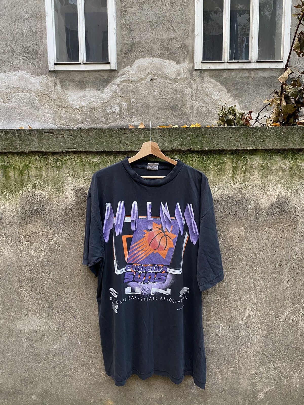 NBA × Vintage Vintage 90s Phoenix suns NBA Magic Johnos T-Shirt Size US XL / EU 56 / 4 - 1 Thumbnail