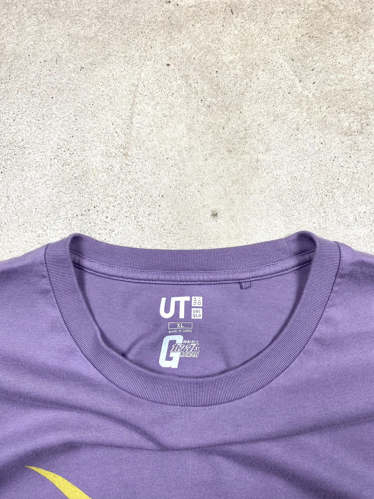 Japanese Brand Uniqlo Gundam YMS-15 GYAN Japanese T Shirt Movie Size US XL / EU 56 / 4 - 6 Thumbnail