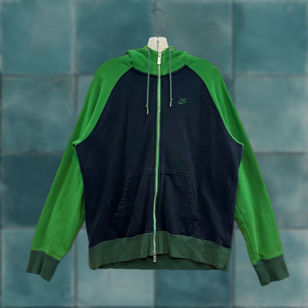 Nike Y2K Vintage Nike Hoodie Sweatshirt Sweater Jacket L Large Green Black Skater Mens Size US L / EU 52-54 / 3 - 1 Thumbnail