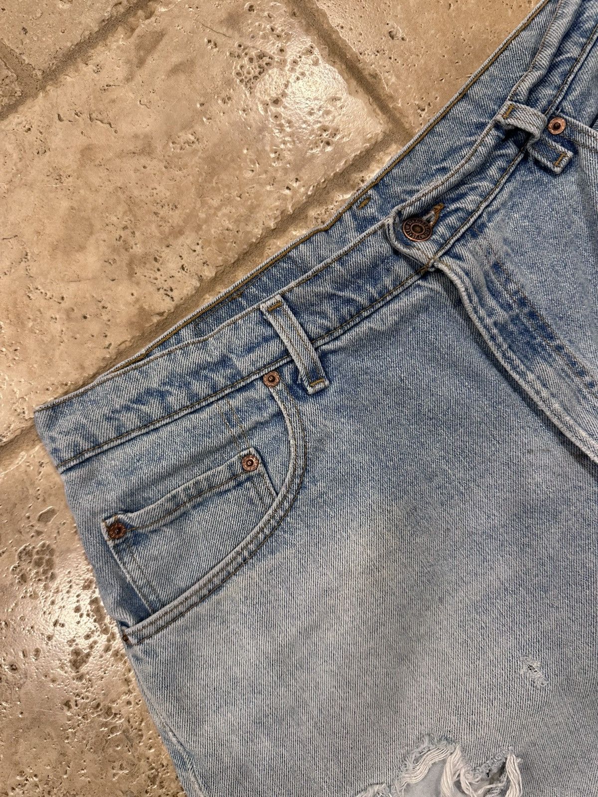 Levi's Vintage Levi’s 506 Blue Distressed Thrashed 90’s Denim Jeans Size US 38 / EU 54 - 6 Thumbnail