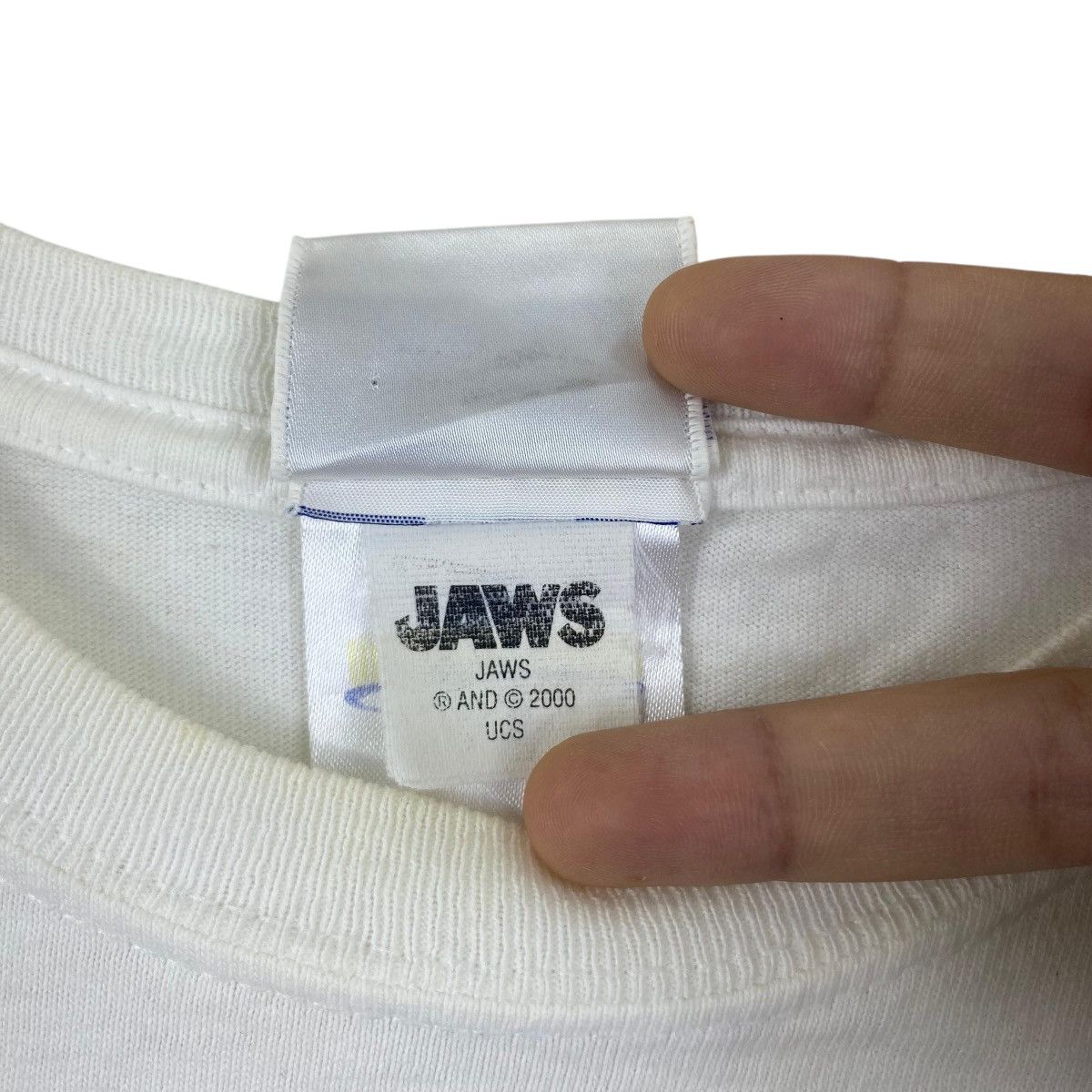 Universal Studios Vintage 2000 UNIVERSAL STUDIO JAPAN Jaws Tee Shirt Size S / US 4 / IT 40 - 6 Thumbnail