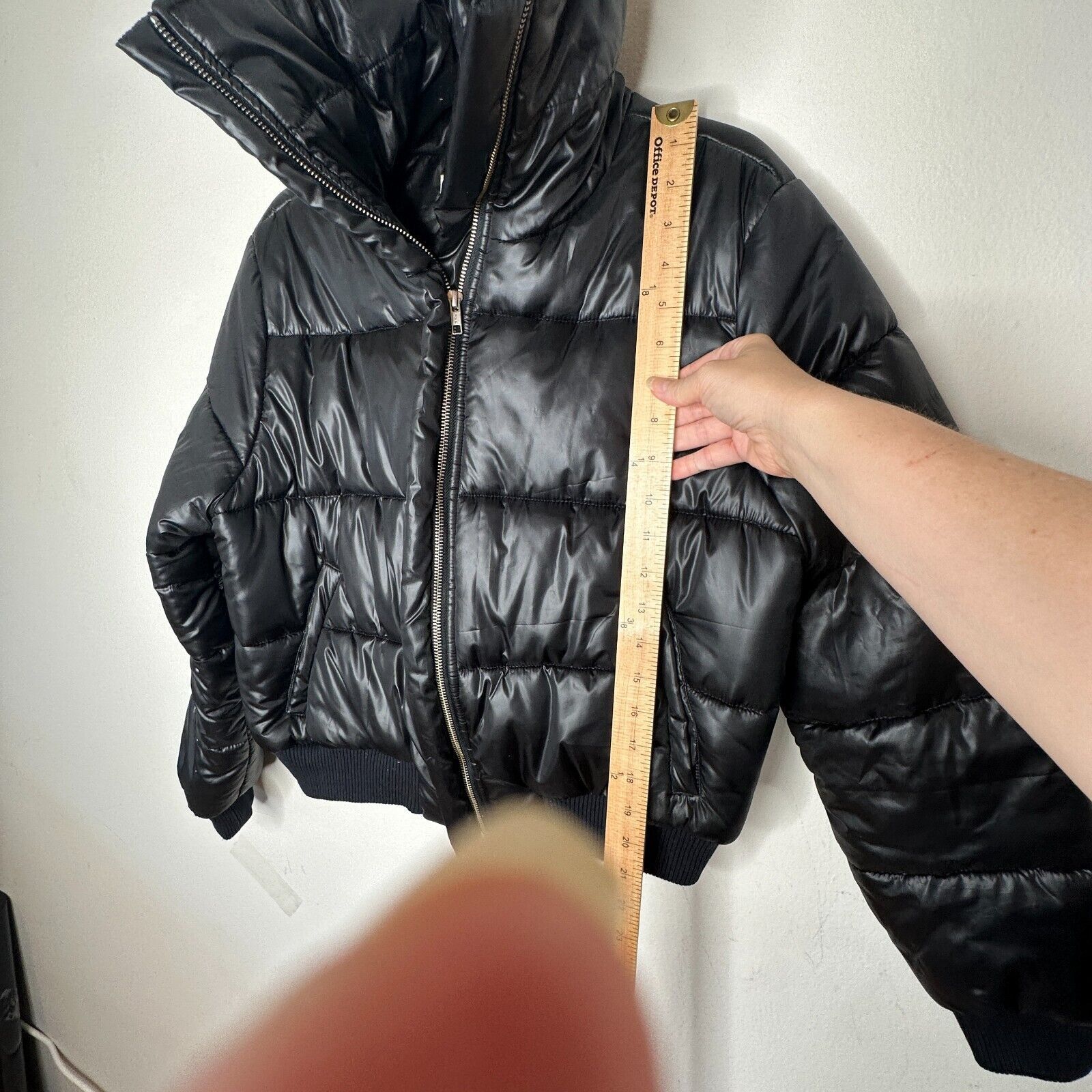 REVOLVE Lovers + Friends Black Satin Jacket Banded Hem & Cuff Zip L Size L / US 10 / IT 46 - 8 Thumbnail