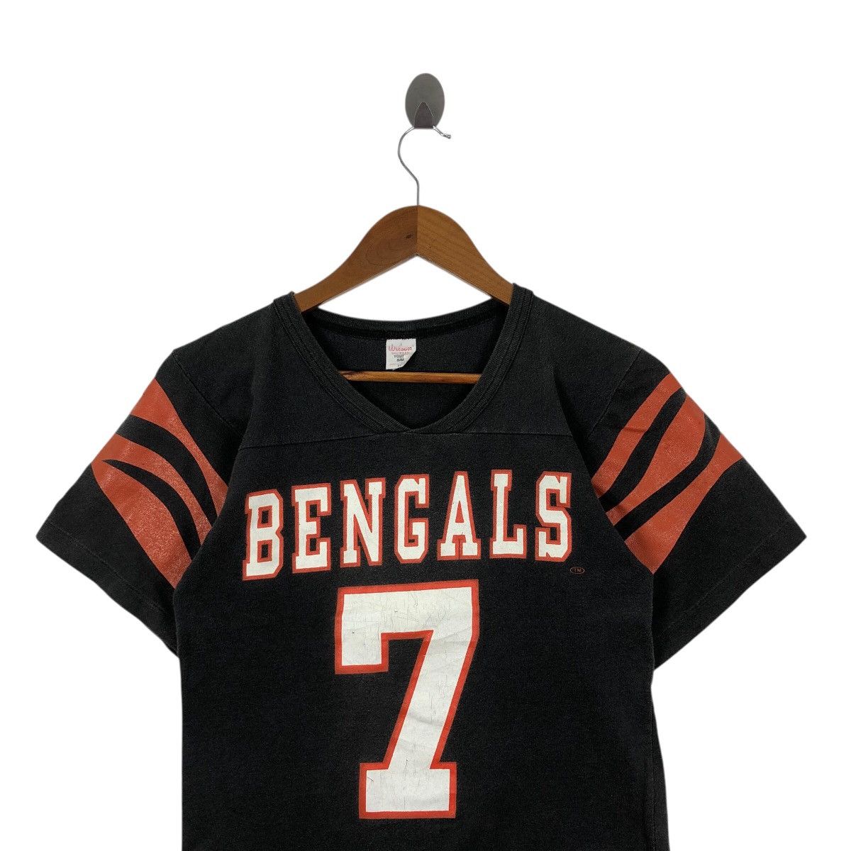 Vintage Vintage 90s WILSON Bengals NFL T-Shirt Sportswear Size S Size US S / EU 44-46 / 1 - 2 Thumbnail