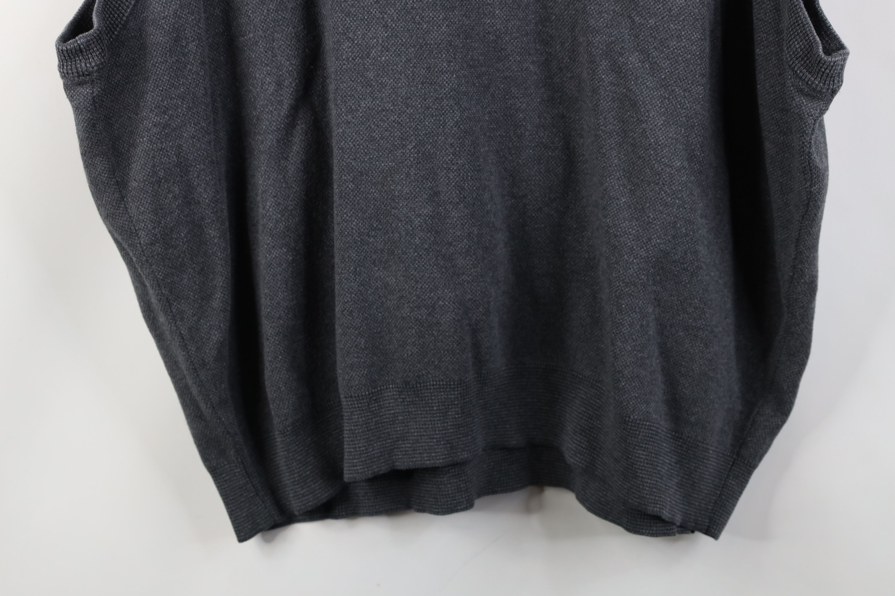 Vintage Vintage 90s Streetwear Cotton Knit V-Neck Sweater Vest Gray Size US XL / EU 56 / 4 - 11 Thumbnail