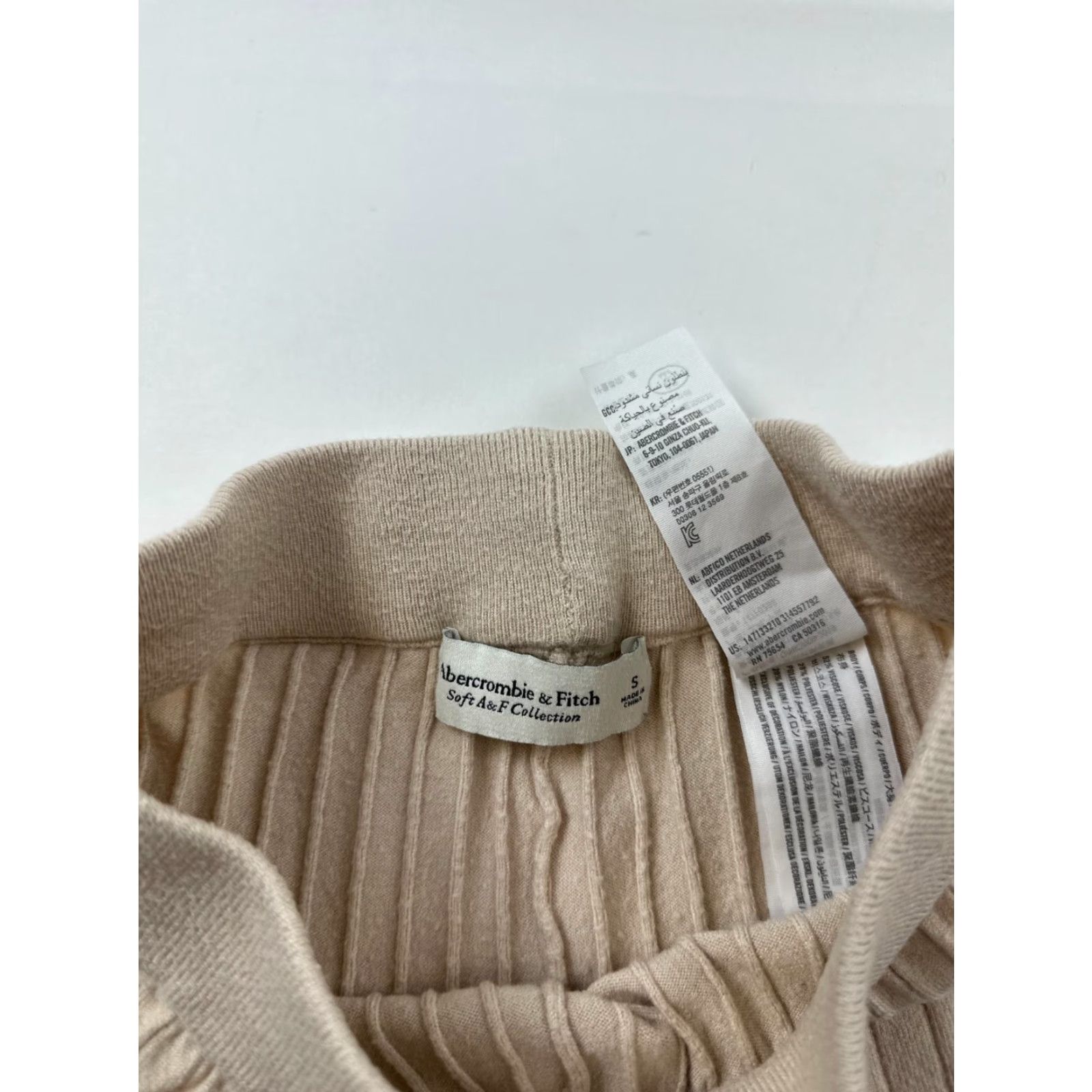 Abercrombie & Fitch Abercrombie & Fitch Pants Womens Small Beige Wide-Leg Knit Elastic Waist High Rise Casual 29in Inseam Regular Fit Mens? Women Size 28" / US 6 / IT 42 - 3 Thumbnail