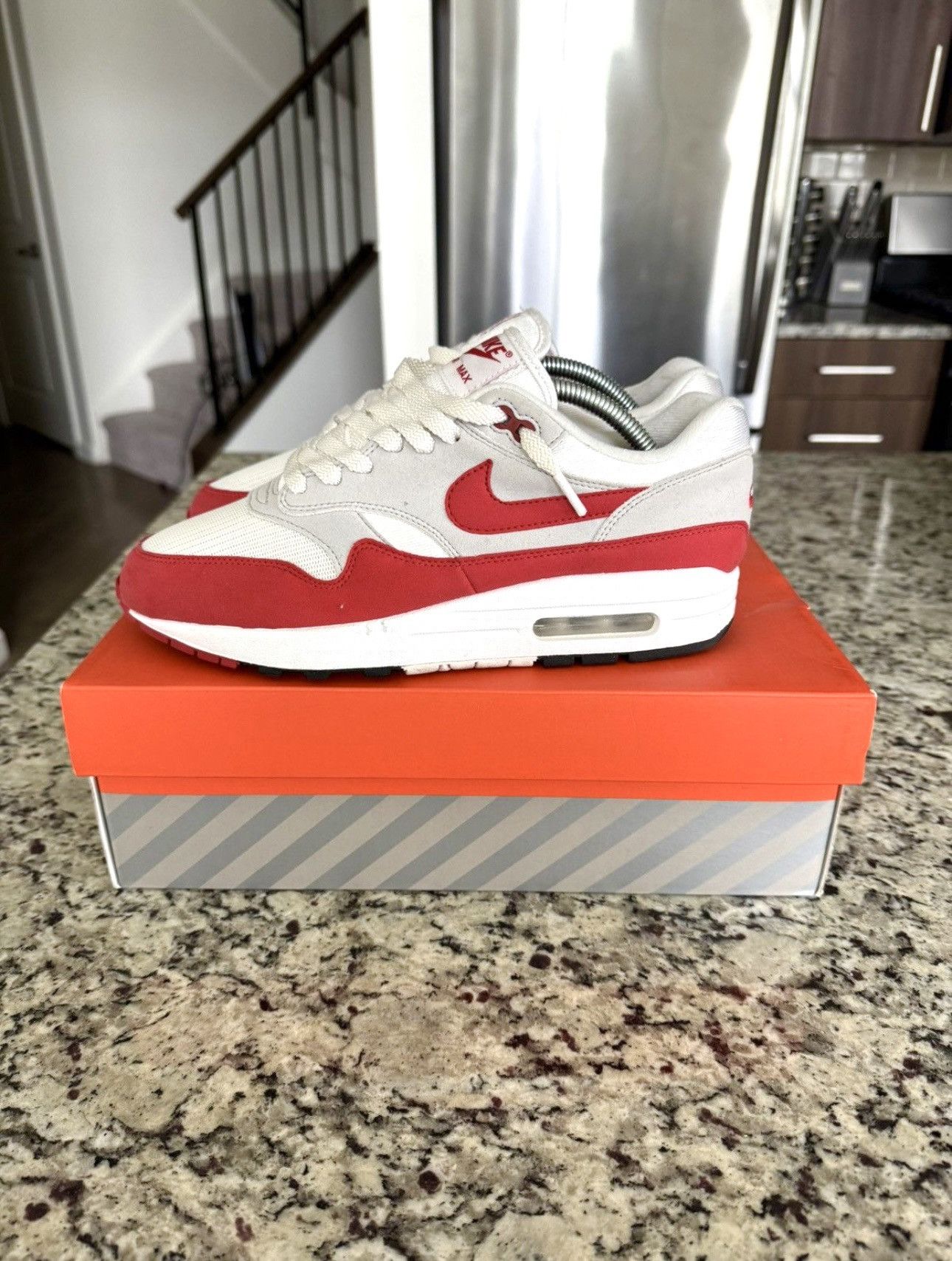 Nike Nike Air Max 1 “Anniversary Red” 2018 Size US 8 / EU 41 - 1 Thumbnail