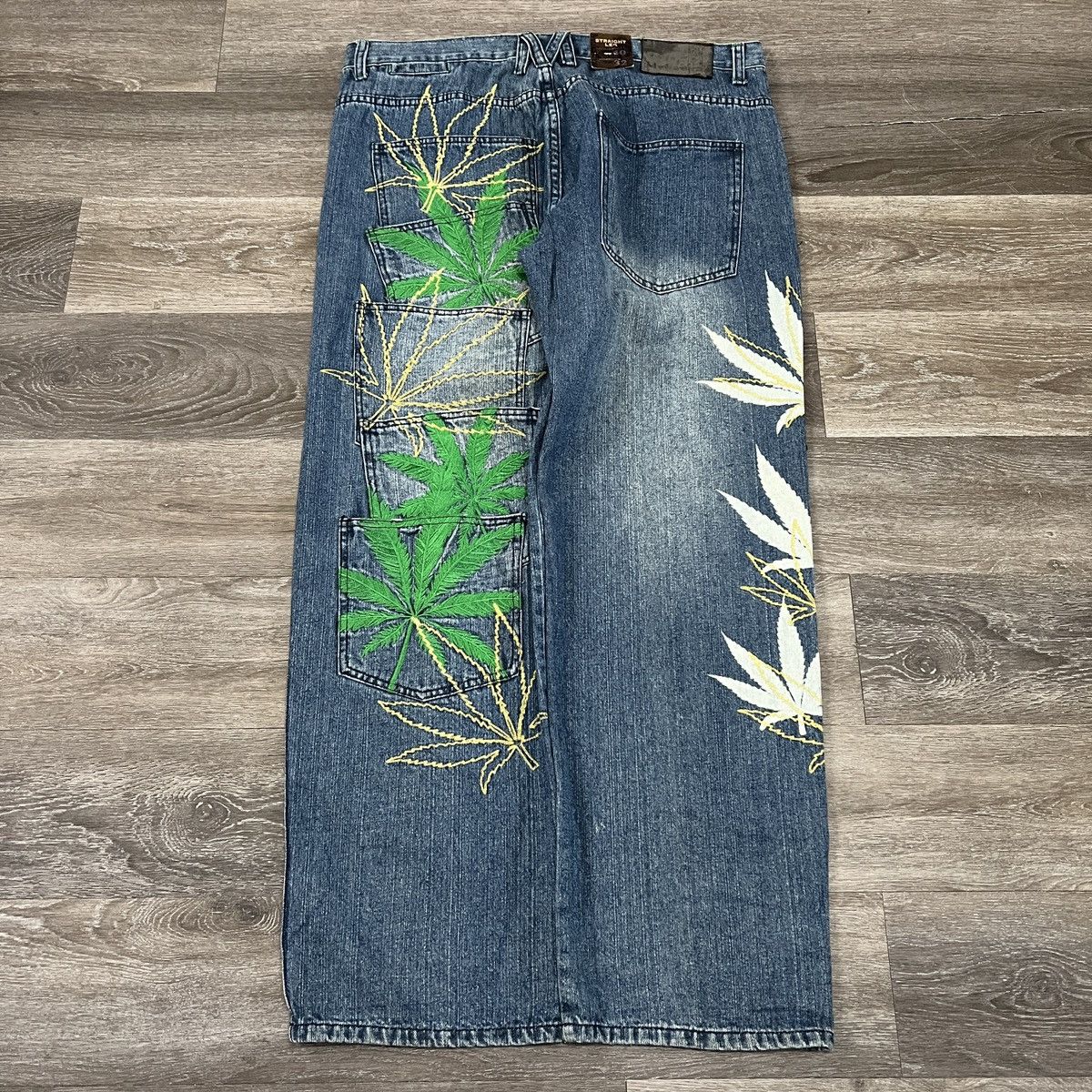 image of Jnco x Vintage Crazy Vintage Y2K Muka Baggy 8 Pocket Weed Leaf Jeans in Blue, Men's (Size 40)