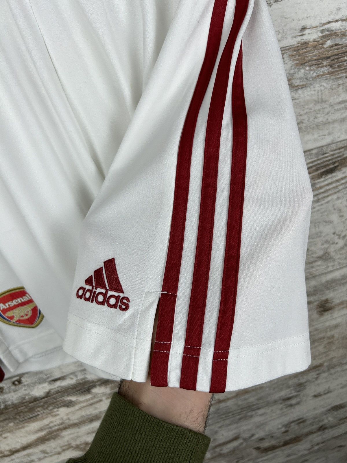 Adidas × Vintage Mens Vintage Adidas FC Arsenal football soccer shorts rare Size US 34 / EU 50 - 9 Thumbnail