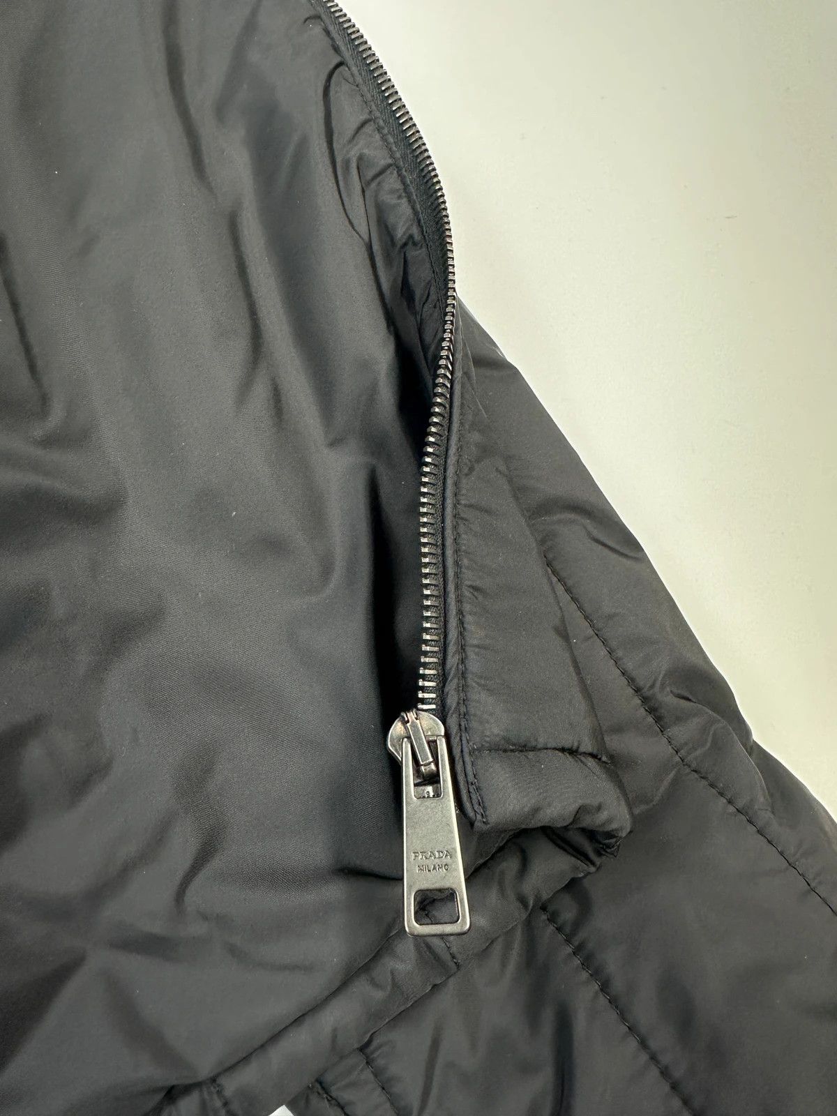 Prada Prada Milano Black Padded Quilted Nylon Jacket Ribbed Side Size US M / EU 48-50 / 2 - 11 Thumbnail