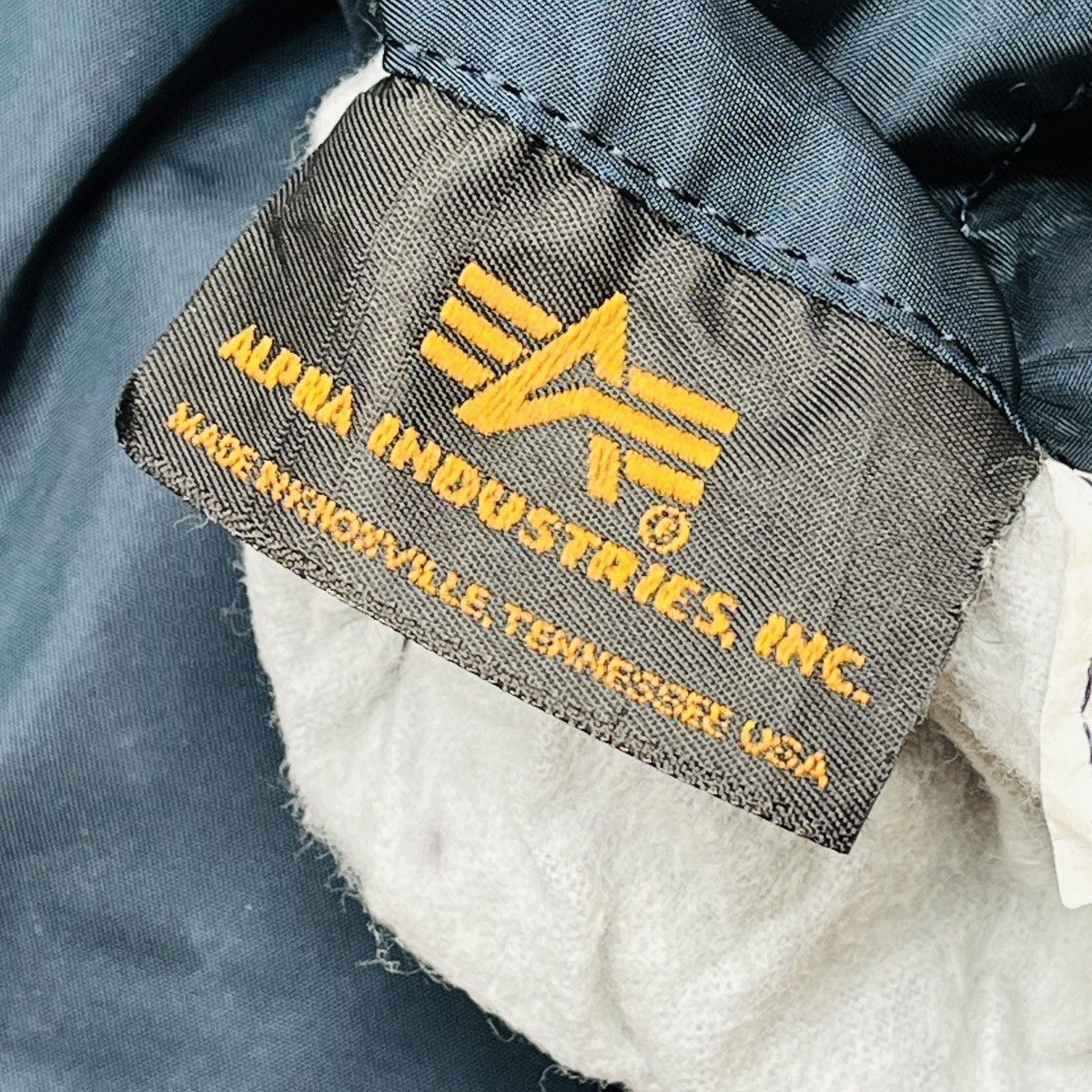 Alpha Industries Dark Green ALPHA INDUSTRIES AVIREX MA-1 Reversible Bomber Size US M / EU 48-50 / 2 - 19 Thumbnail