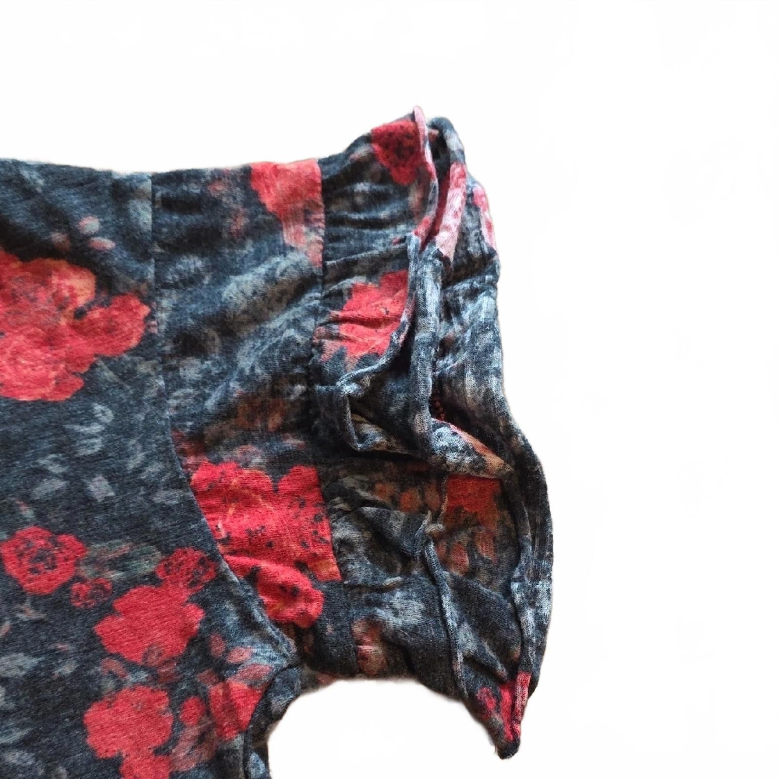 Steve Madden Mudd Distressed Floral Crop Top Ruffle Sleeve Grunge Y2K Tee Size L / US 10 / IT 46 - 3 Thumbnail