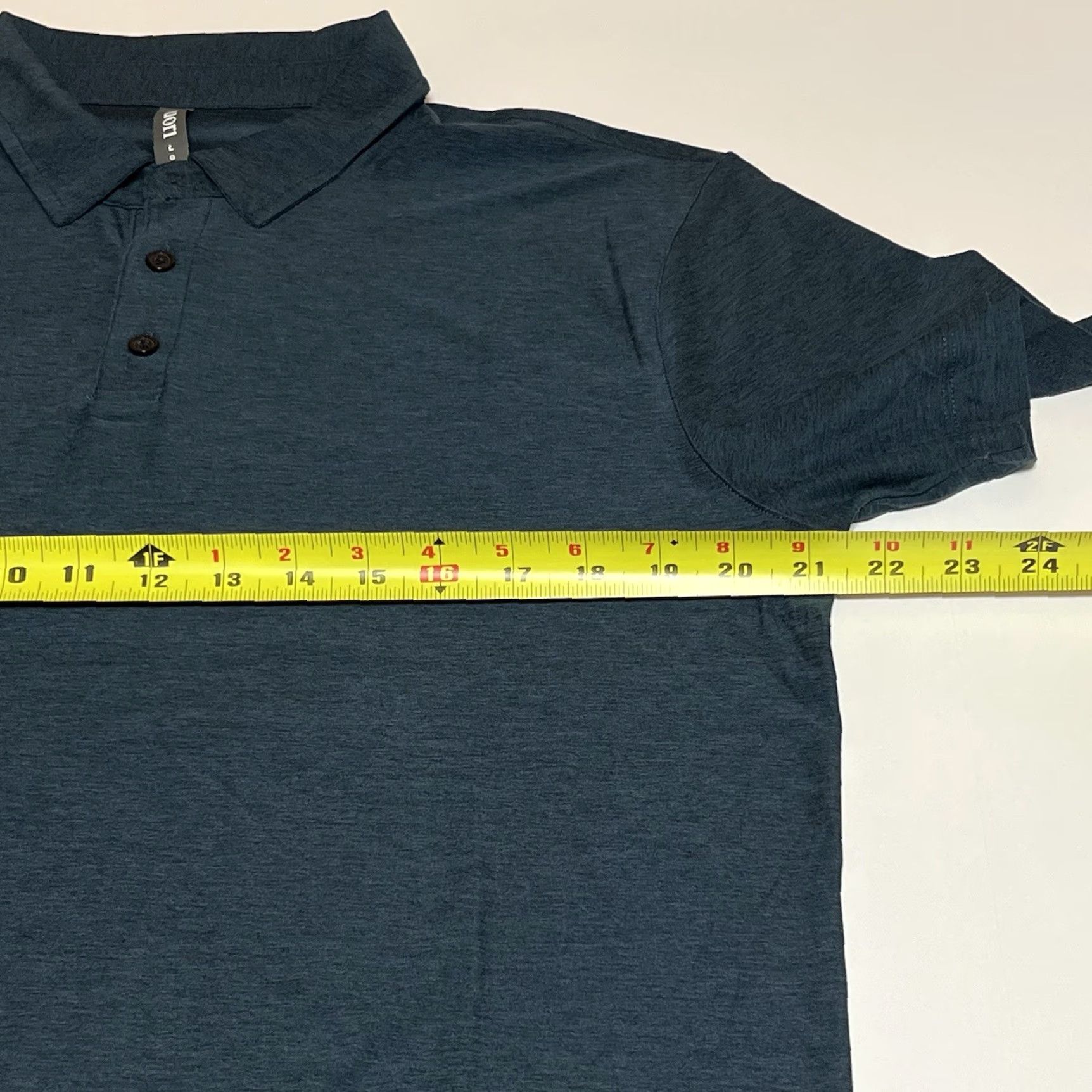 Vuori Vuori Strato Tech Polo Shirt Men’s L Blue Logo Short Sleeve Knit Polyester Blend Regular Polo Brand Vuori Strato Tech 90s? Size US L / EU 52-54 / 3 - 6 Thumbnail
