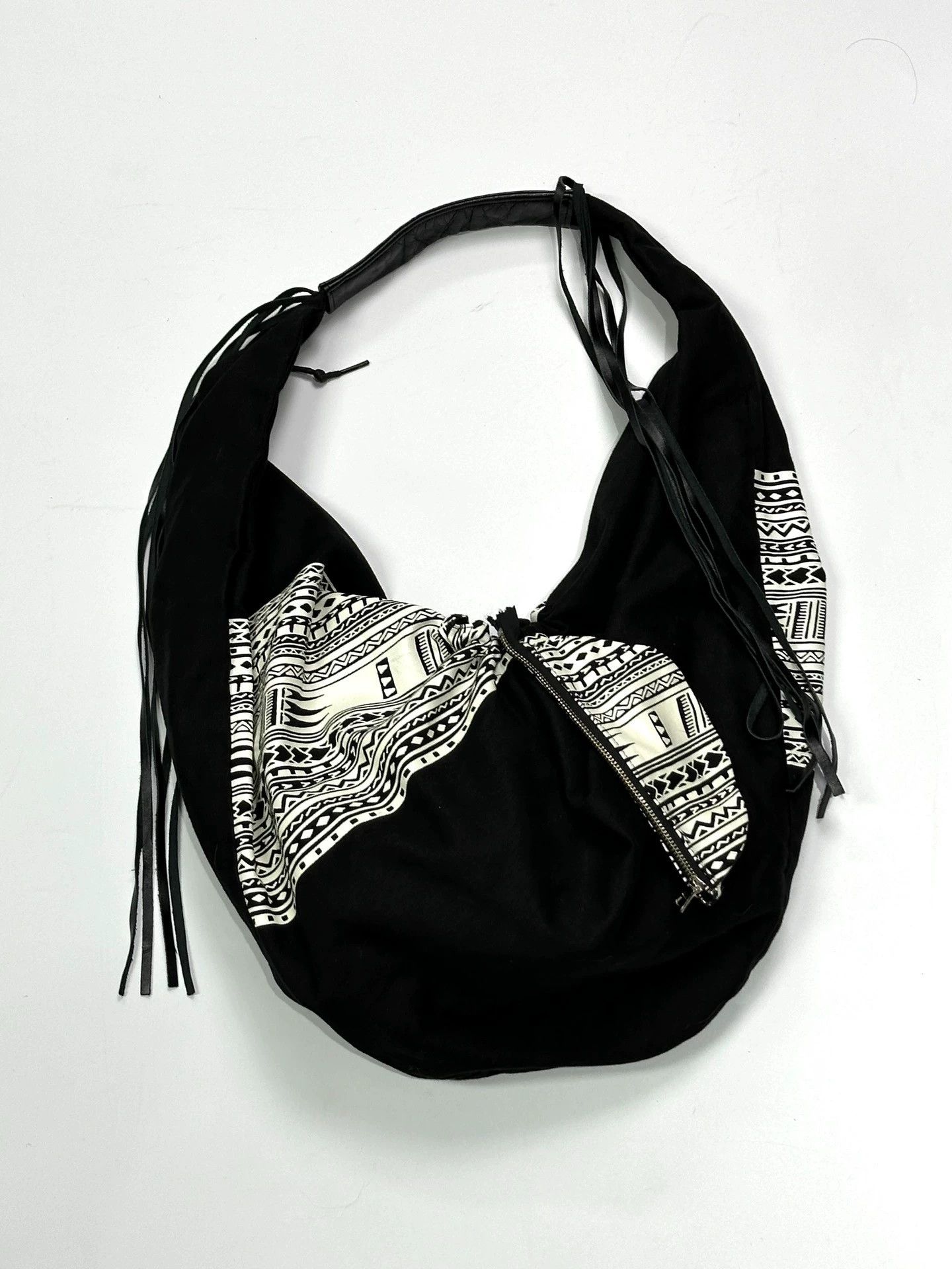 Yohji Yamamoto Y's by Yohji Yamamoto ethnic dumpling bag asymmetric tassel Size ONE SIZE - 2 Thumbnail