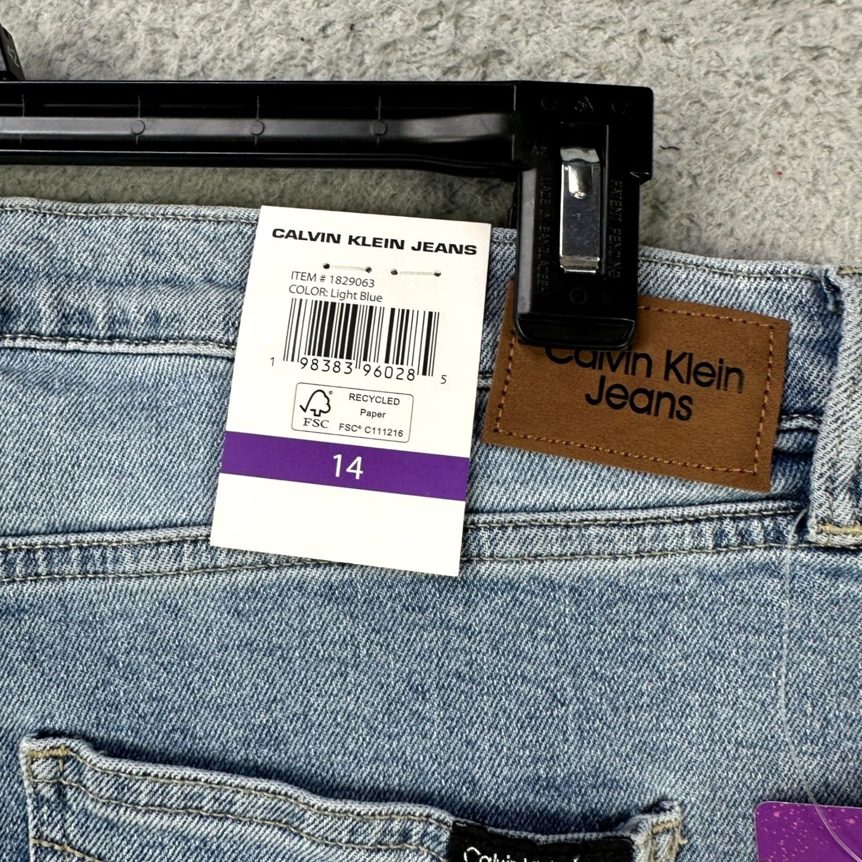 Calvin Klein Calvin Klein Womens Straight Jeans 14 Gray High Waist 5 Pocket Stretch Denim NEW Size 36" / US 14 / IT 50 - 7 Thumbnail