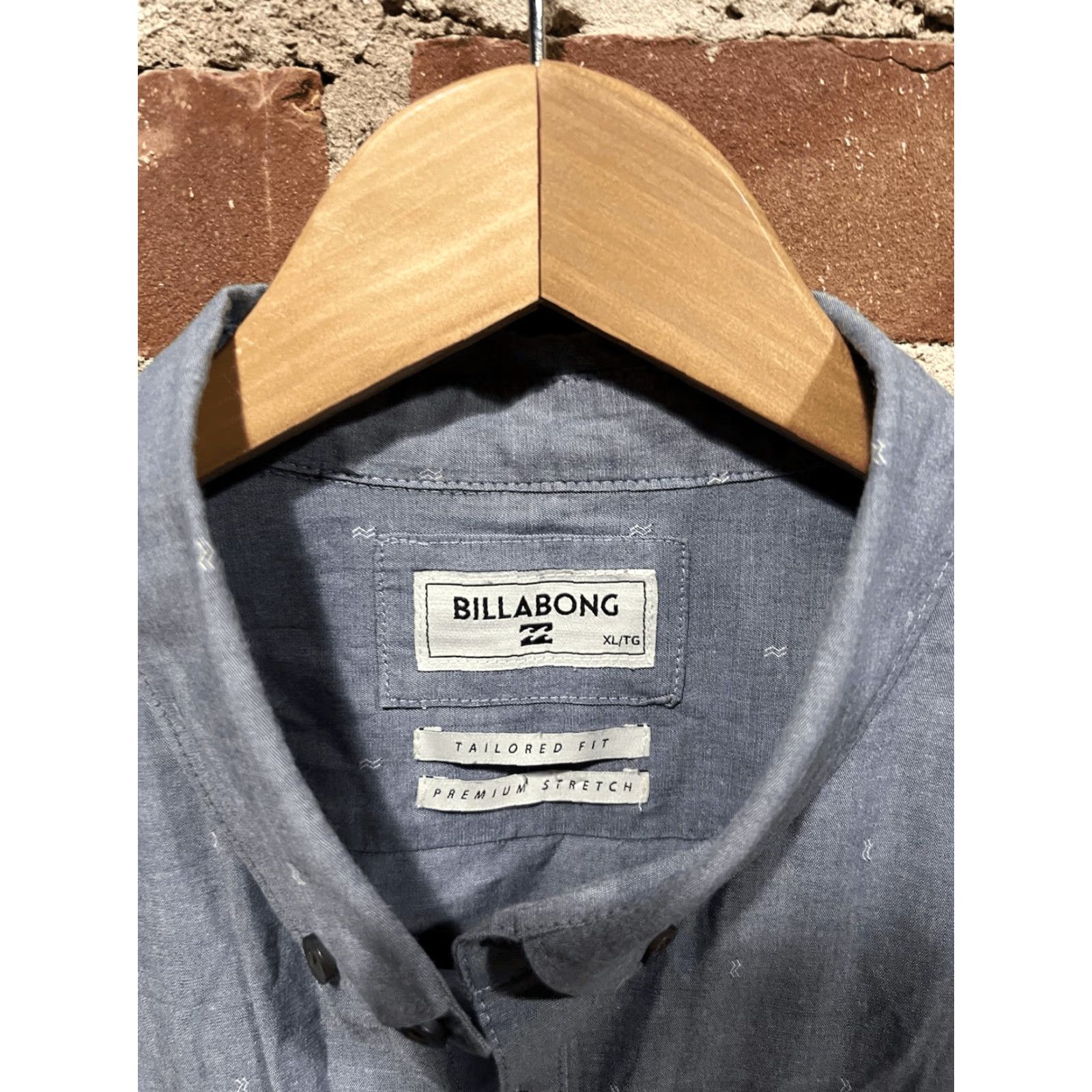 Billabong Billabong Mens Button-Up Shirt XL Blue Long Sleeve Stretch Premium Size US XL / EU 56 / 4 - 3 Thumbnail