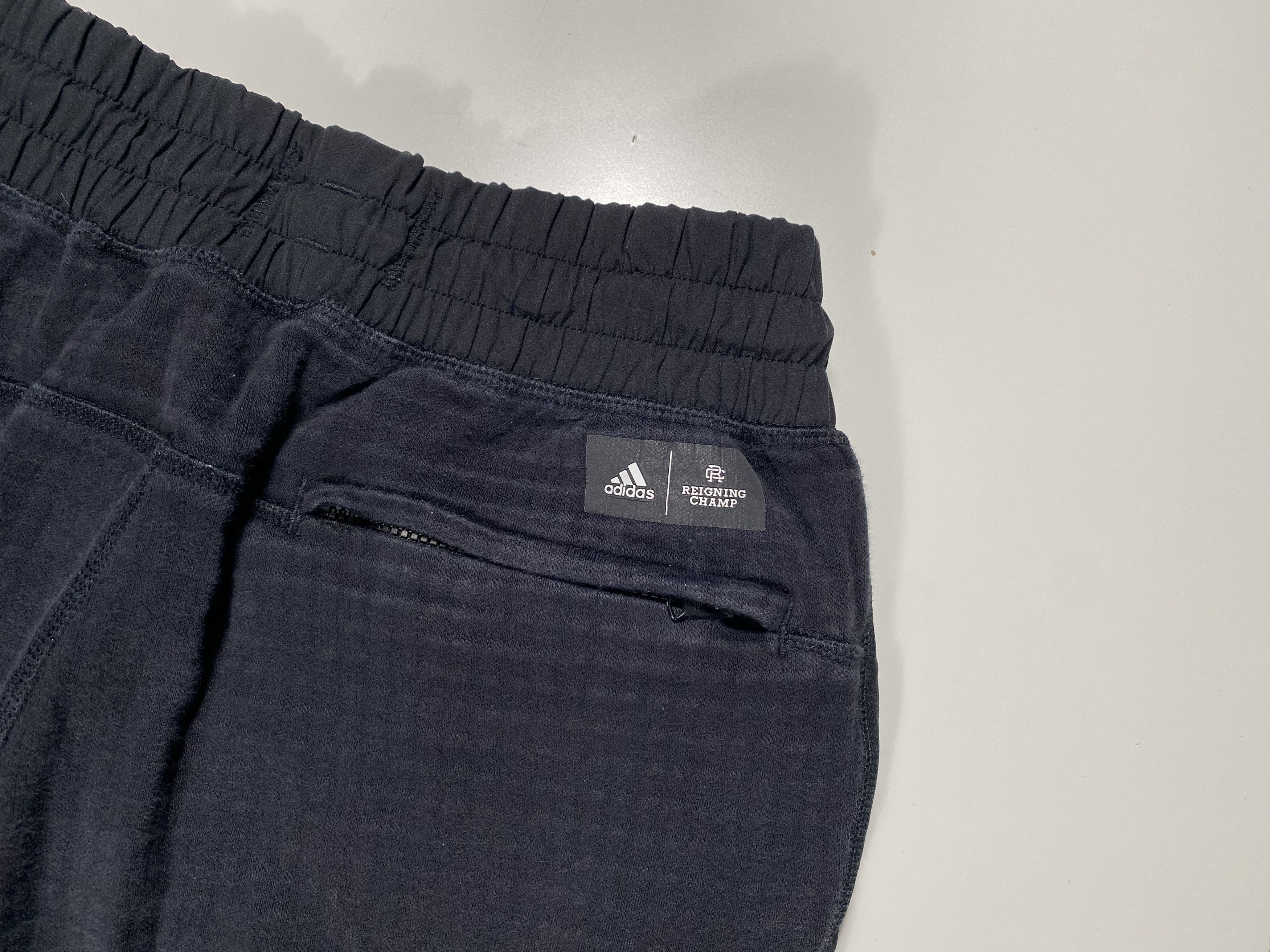 Adidas × Reigning Champ Reigning Champ x Adidas Light Textured sweatpants black Size US 27 - 6 Thumbnail