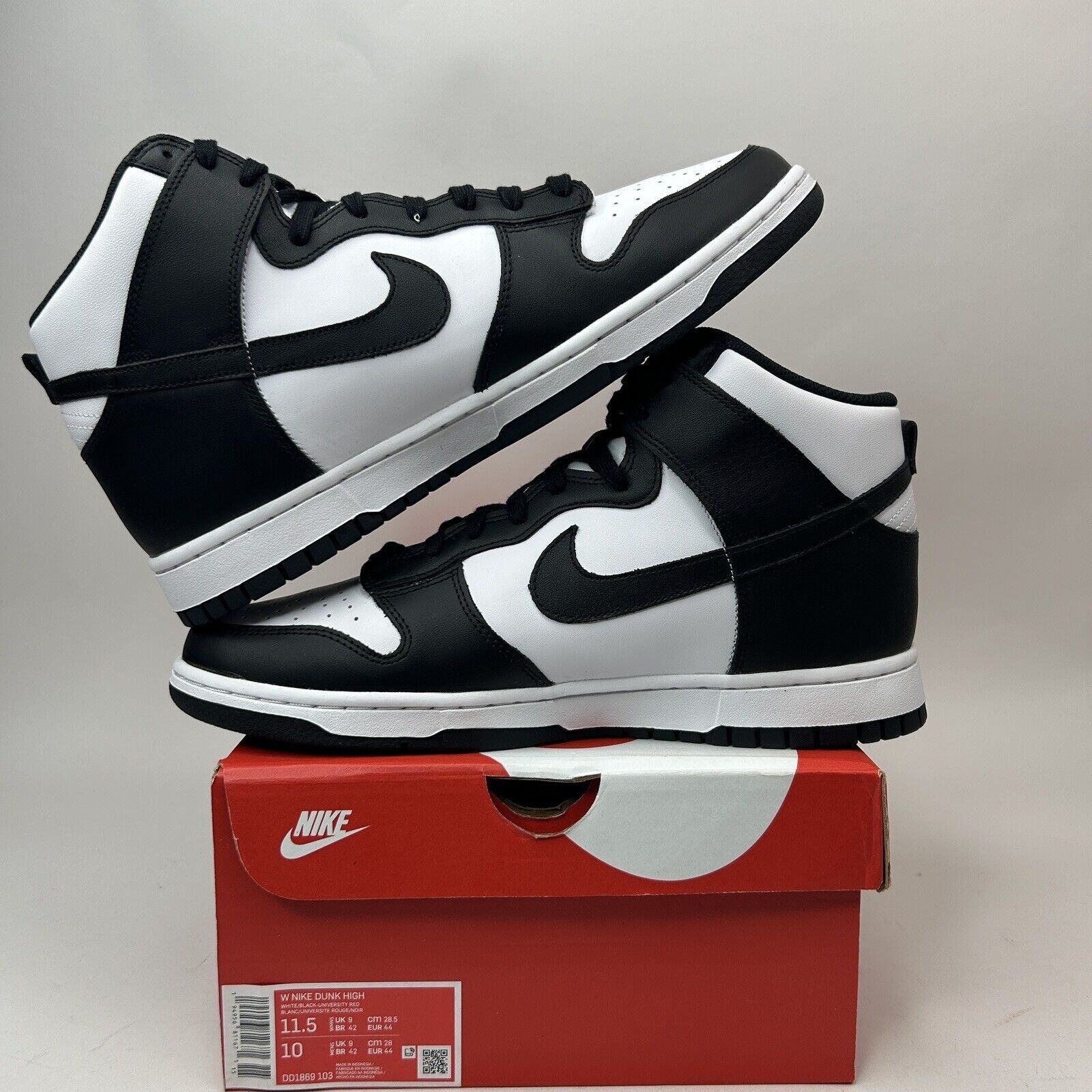 Nike Nike Dunk High WMNS “Panda/Black White” 2023 Size US 11.5 / IT 41.5 - 3 Thumbnail