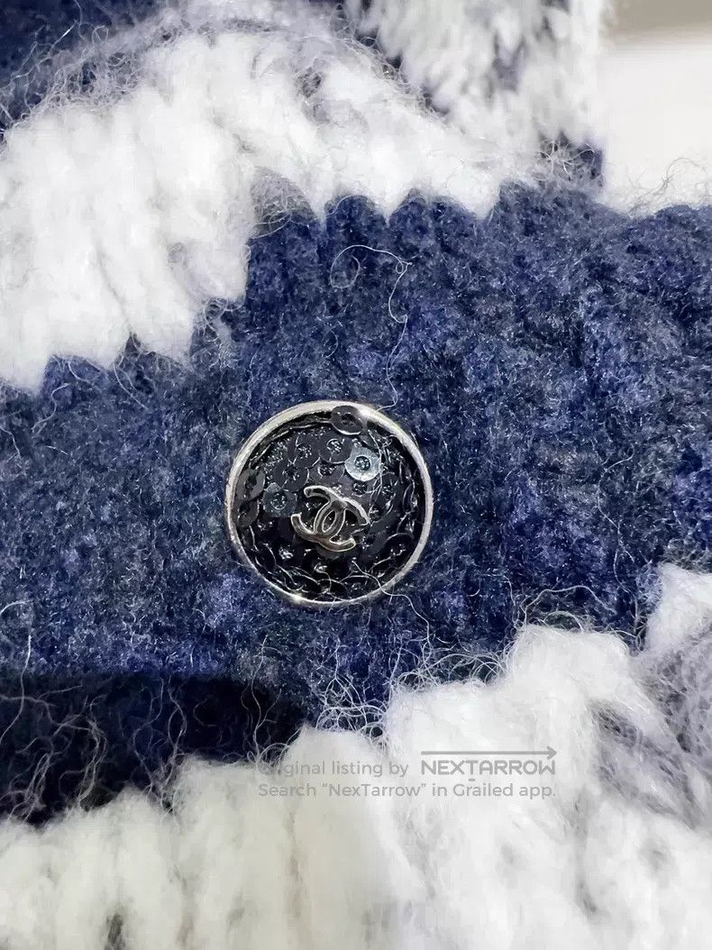 Chanel Chanel Sweater Size XXS / US 00 / IT 34 - 2 Thumbnail