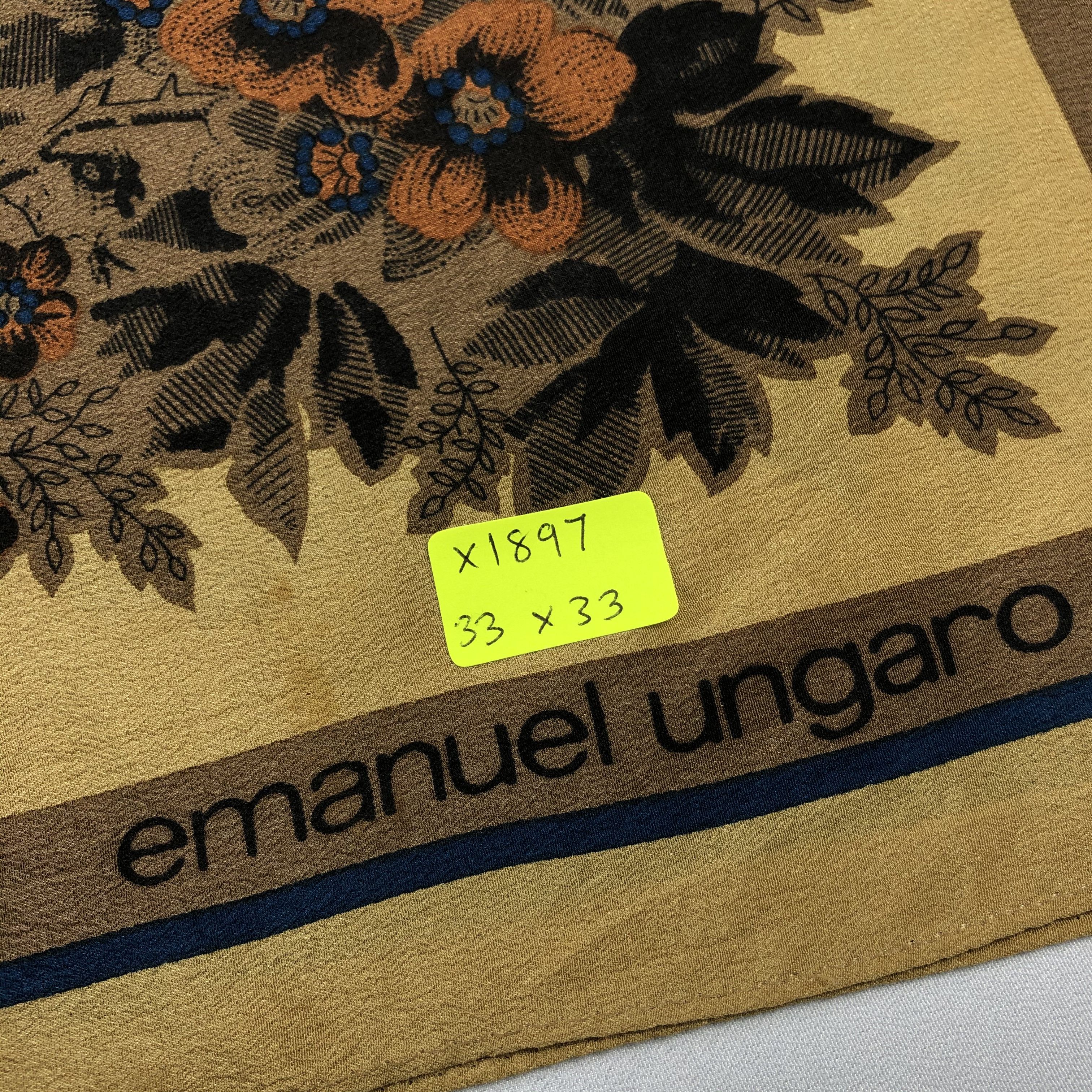 Emanuel Ungaro Vintage Emanuel Ungaro Silk Scarf Size ONE SIZE - 9 Thumbnail