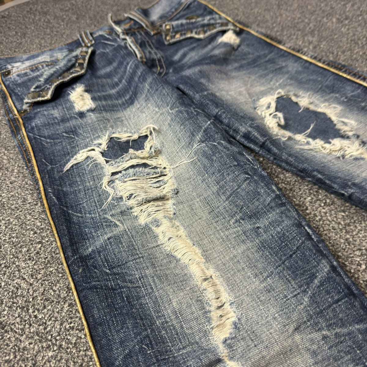 Le Grande Bleu (L.G.B.) 90s Flared Studded Opium Studio PR Denim Undercover Style Size US 32 / EU 48 - 6 Thumbnail