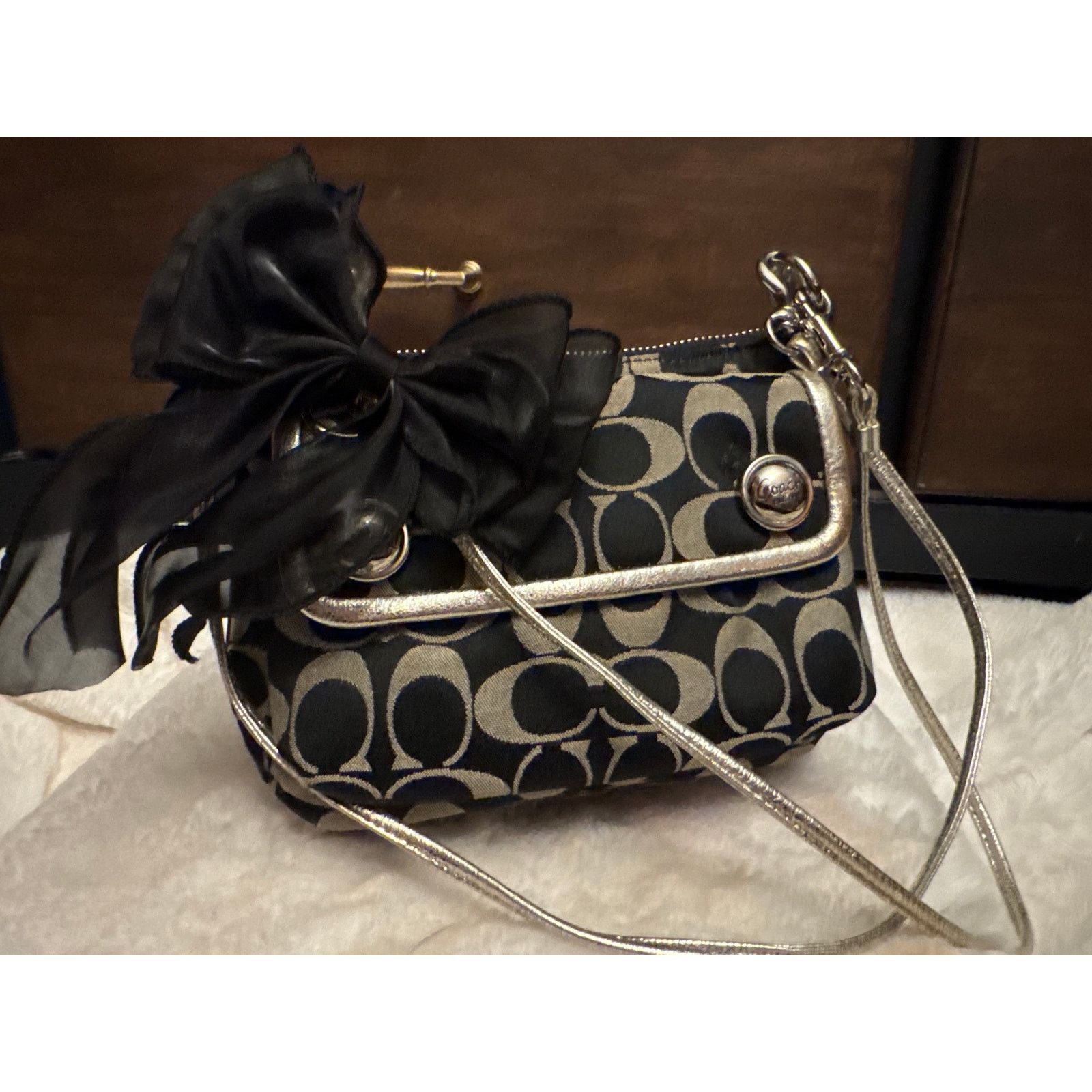 Coach Coach Poppy Crossbody Black / Gray Silver Metallic Size ONE SIZE - 1 Thumbnail