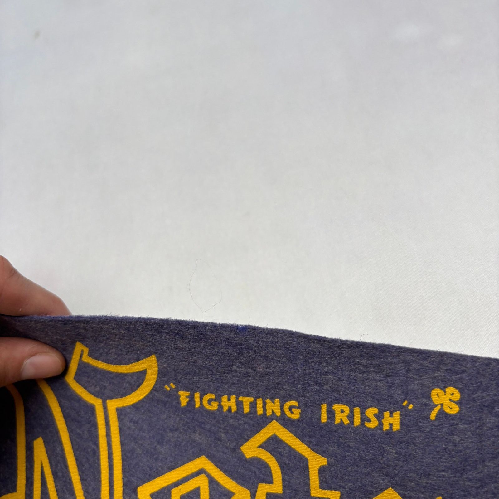 Vintage VTG University of Notre Dame Fighting Irish Felt Pennant 50s Size ONE SIZE - 7 Thumbnail