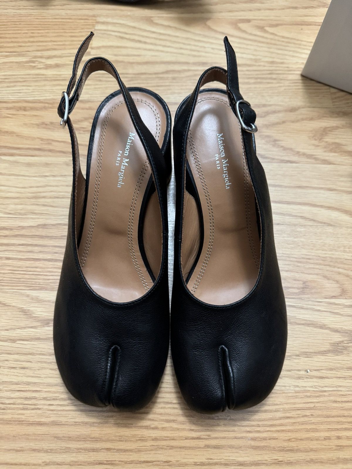 Maison Margiela MAISON MARGIELA SLINGBACK PUMPS Size US 6 / IT 36 - 2 Thumbnail